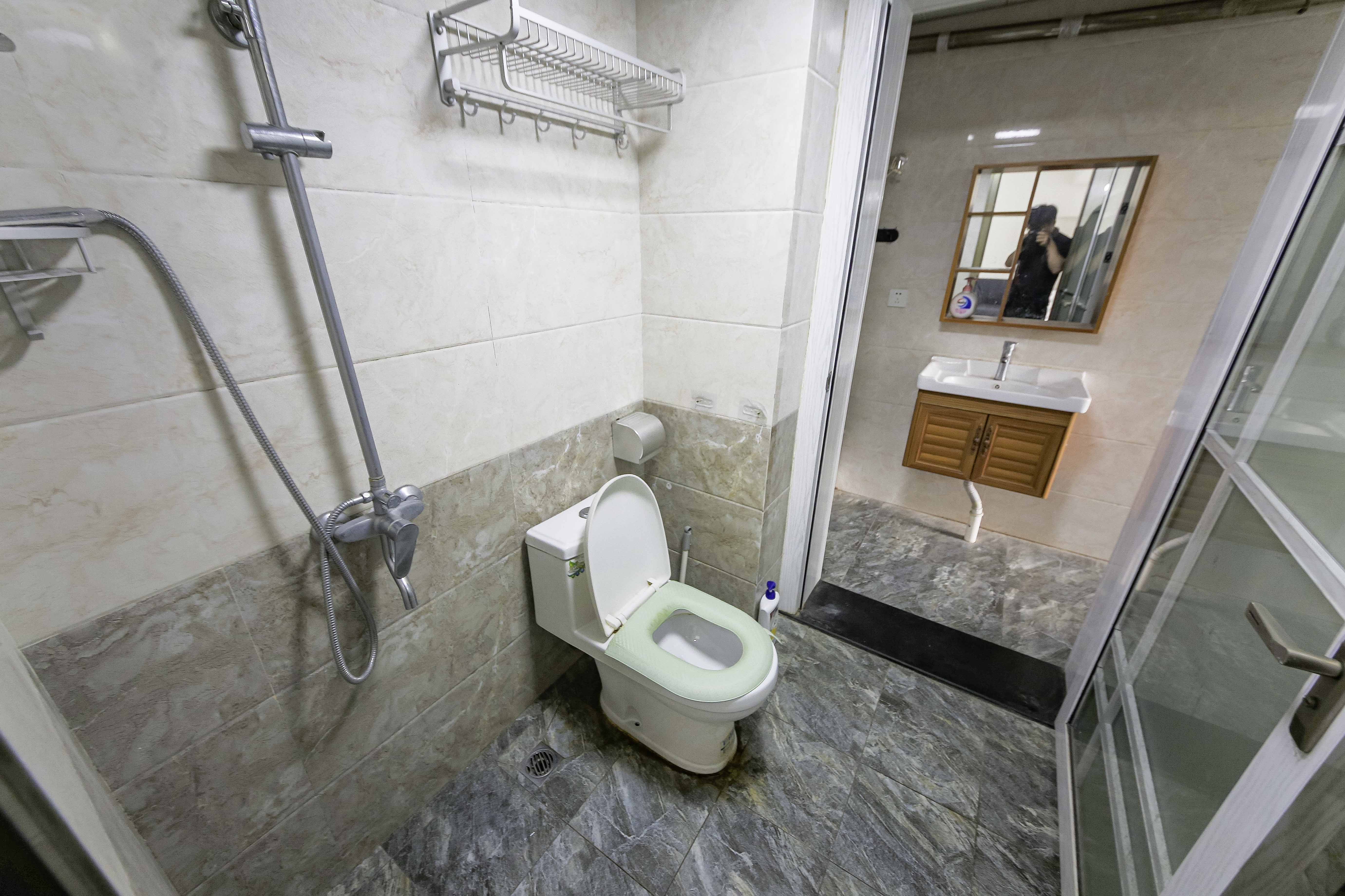 才子嘉都 2室1厅1卫 68.0万 才子嘉都 2室1厅1卫 68.0万卫生间