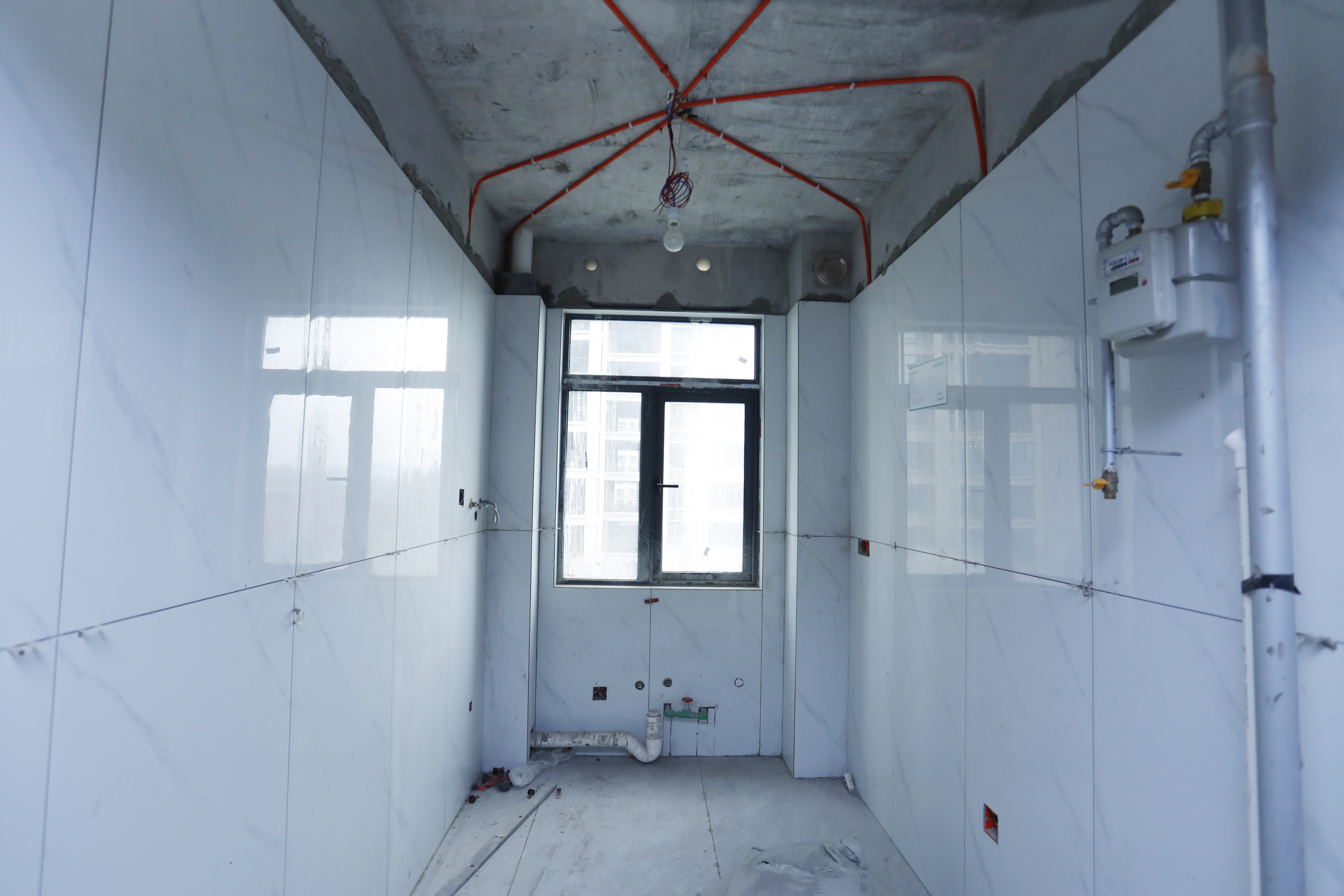 建宸贰号公馆  5室2厅2卫   103.00万室内图