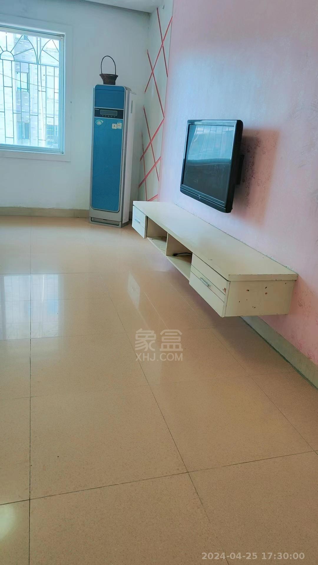 滨江一村  3室2厅2卫   1800.00元/月室内图