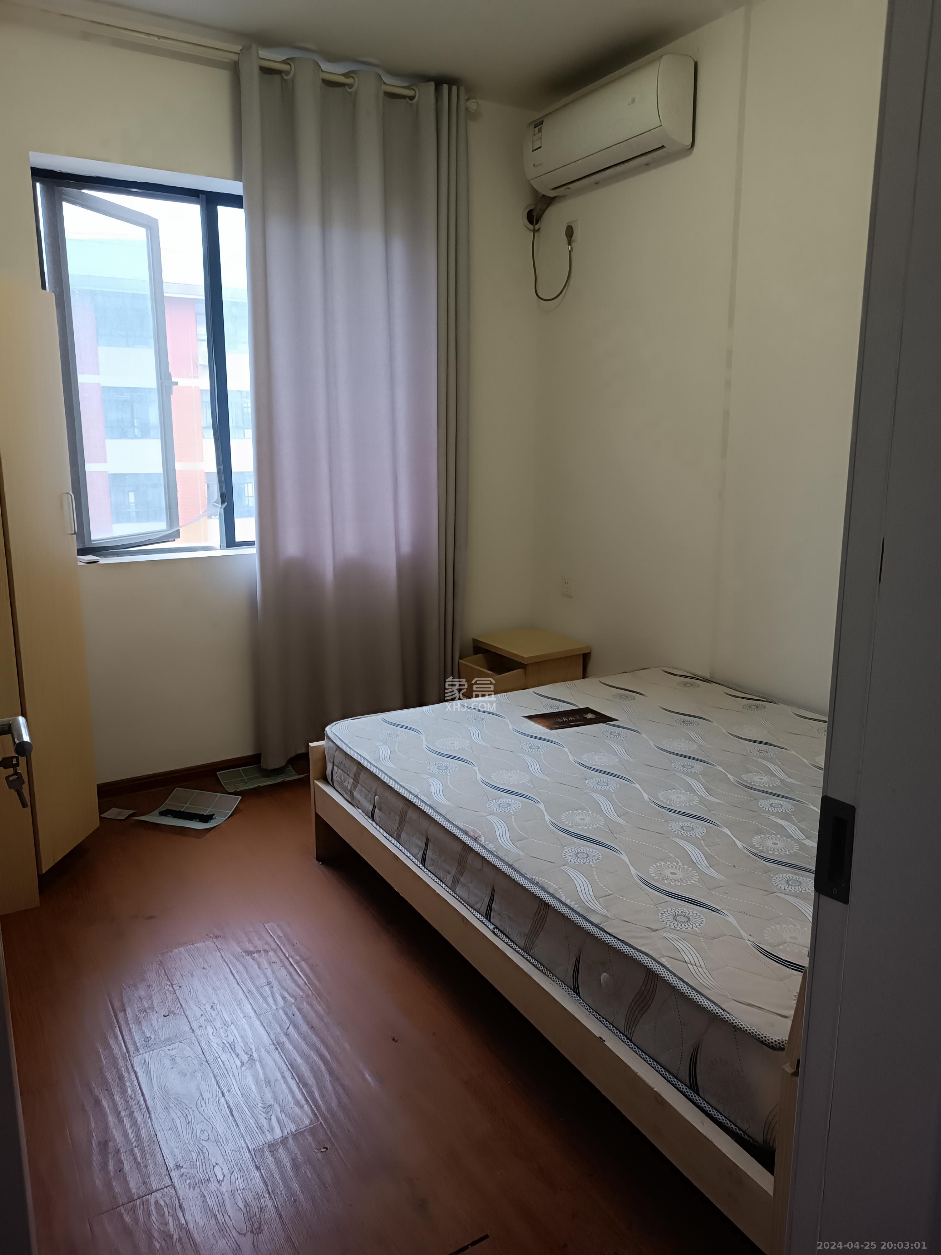 麗水熙園  3室2廳2衛(wèi)   2700.00元/月室內(nèi)圖