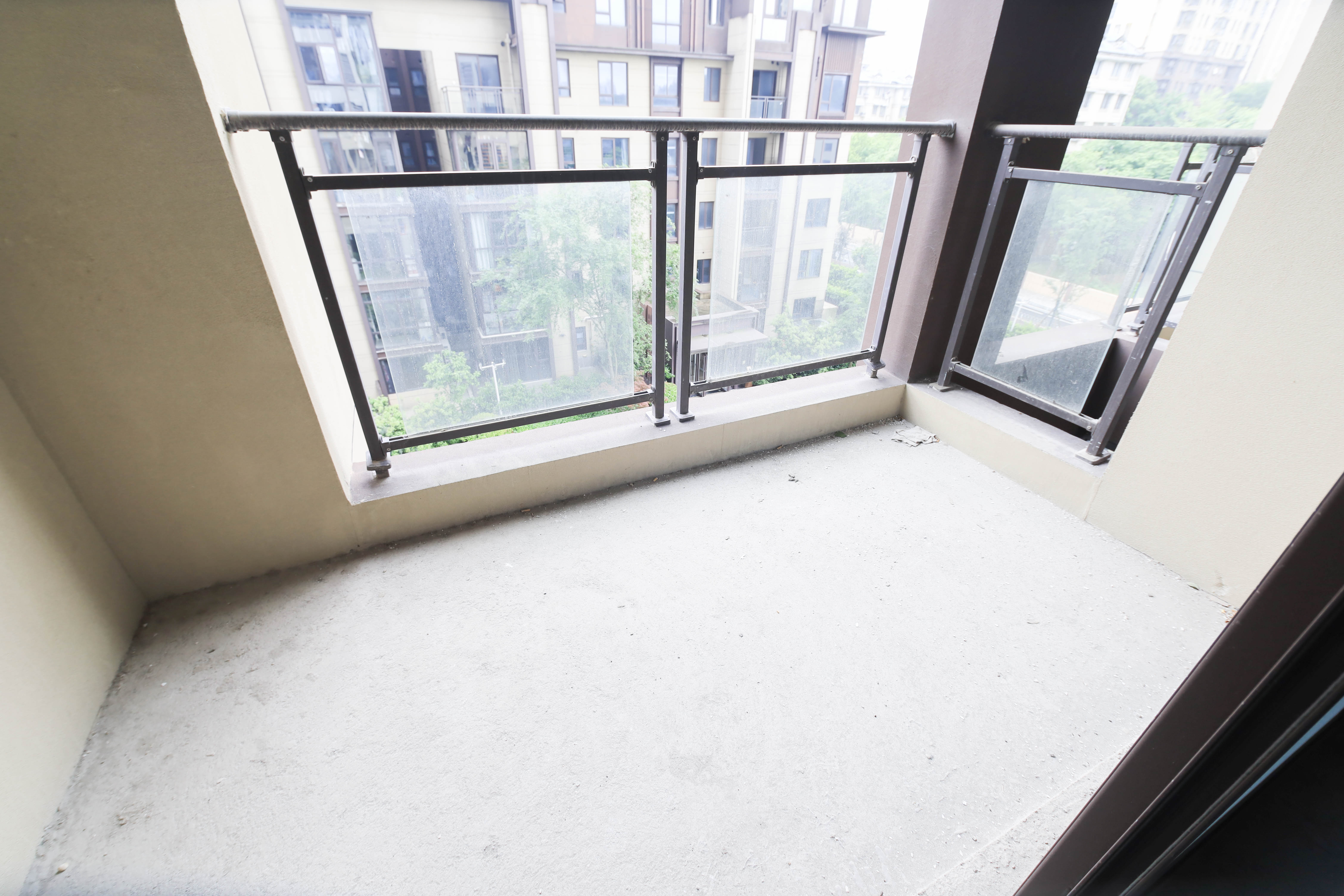 鑫苑木莲世家  3室2厅2卫    114.0万其他