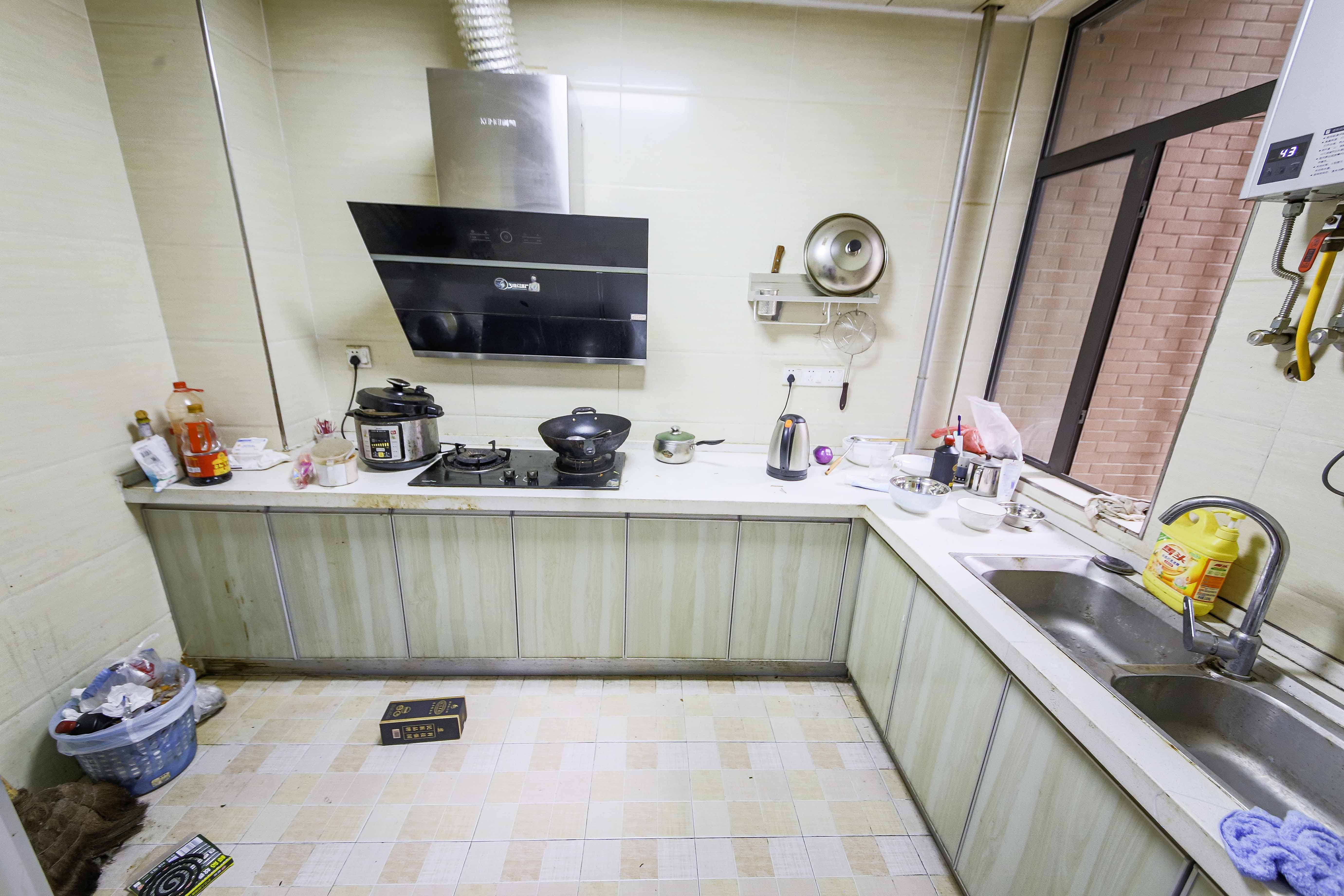 长城水郡 2室2厅1卫 60.99万 长城水郡 2室2厅1卫 60.99万厨房