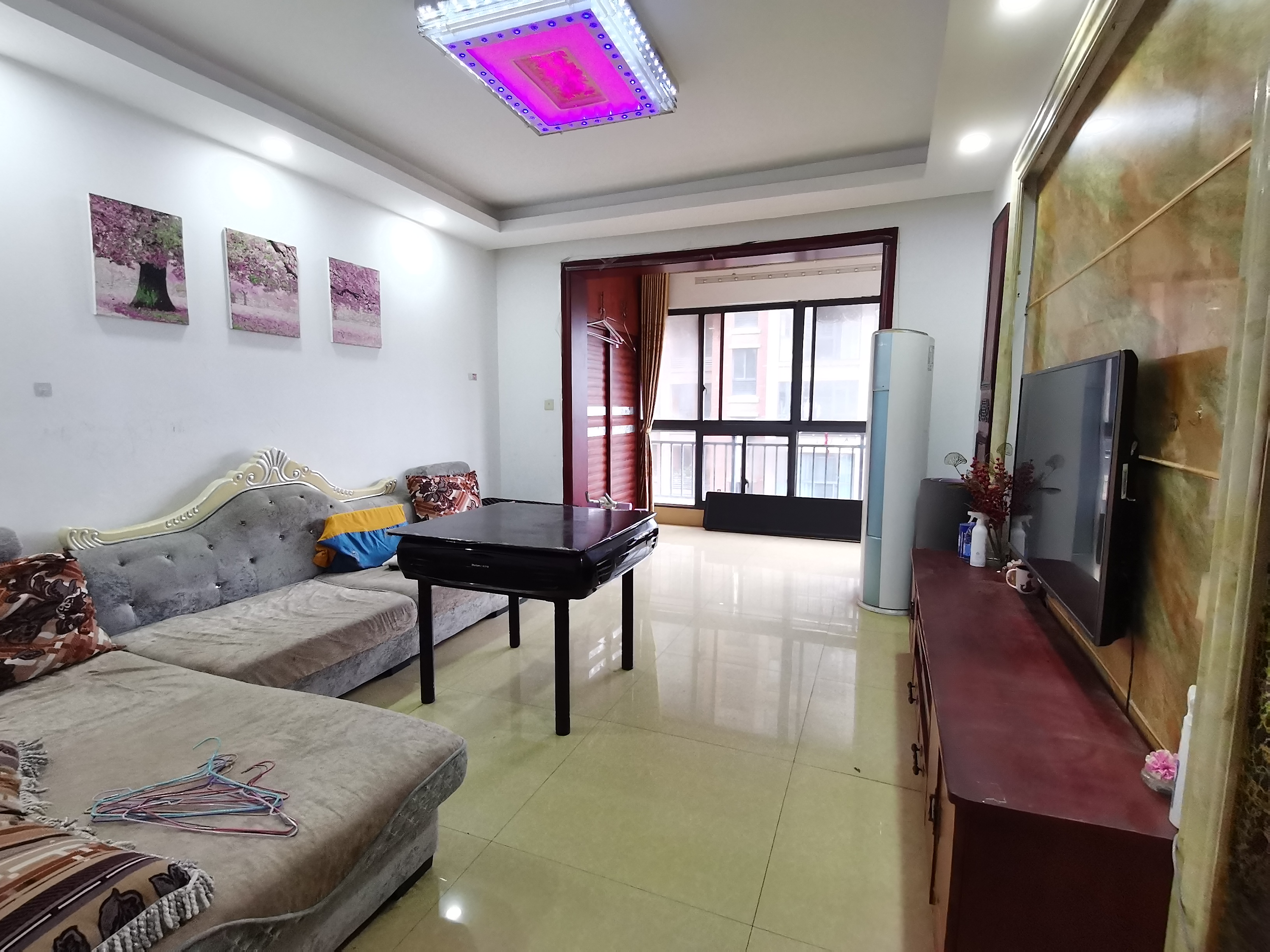 尚格名城香榭丽舍 3室2厅2卫 85.0万 尚格名城香榭丽舍 3室2厅2卫 85.0万室内图