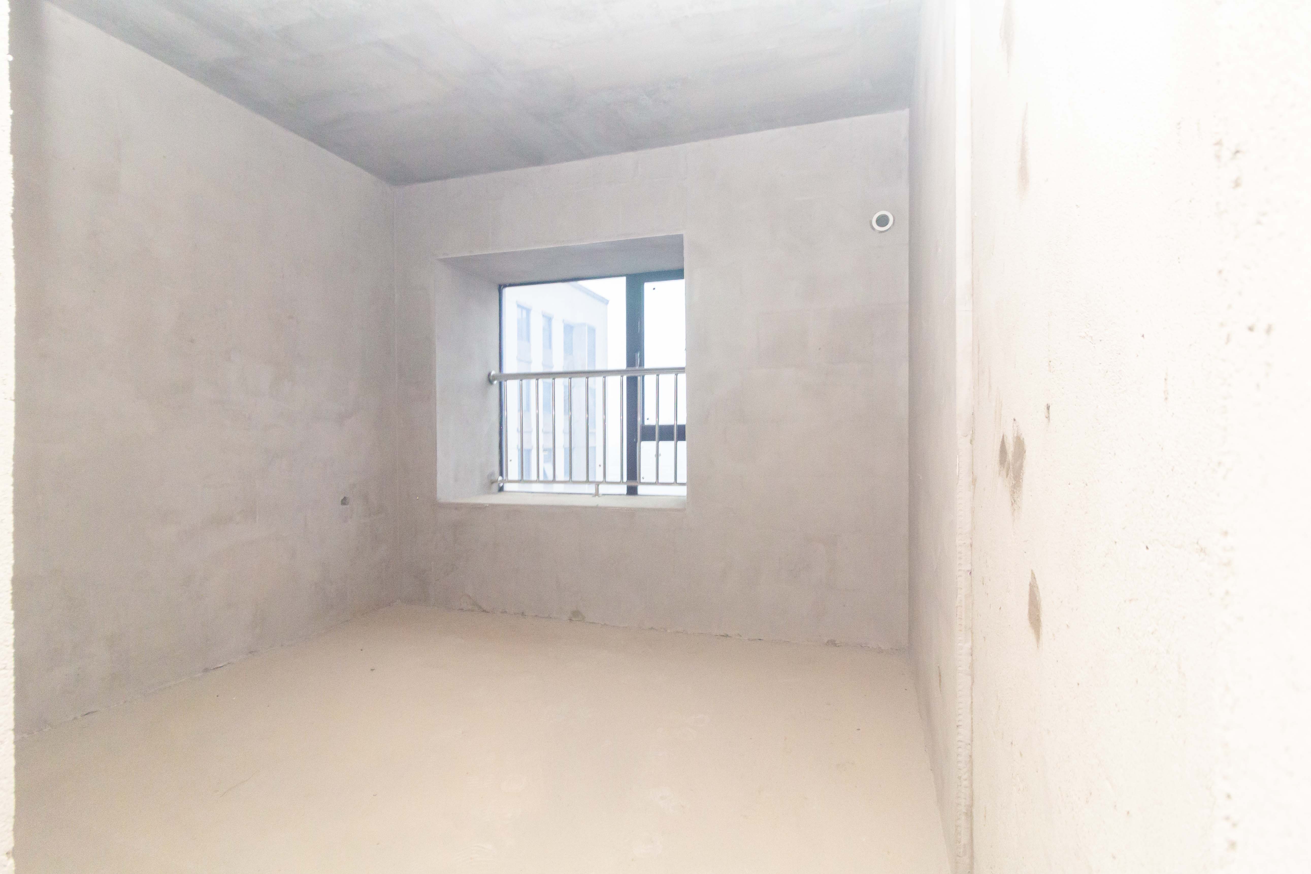 金广星苑  3室2厅2卫    73.3万 金广星苑  3室2厅2卫    73.3万卧室