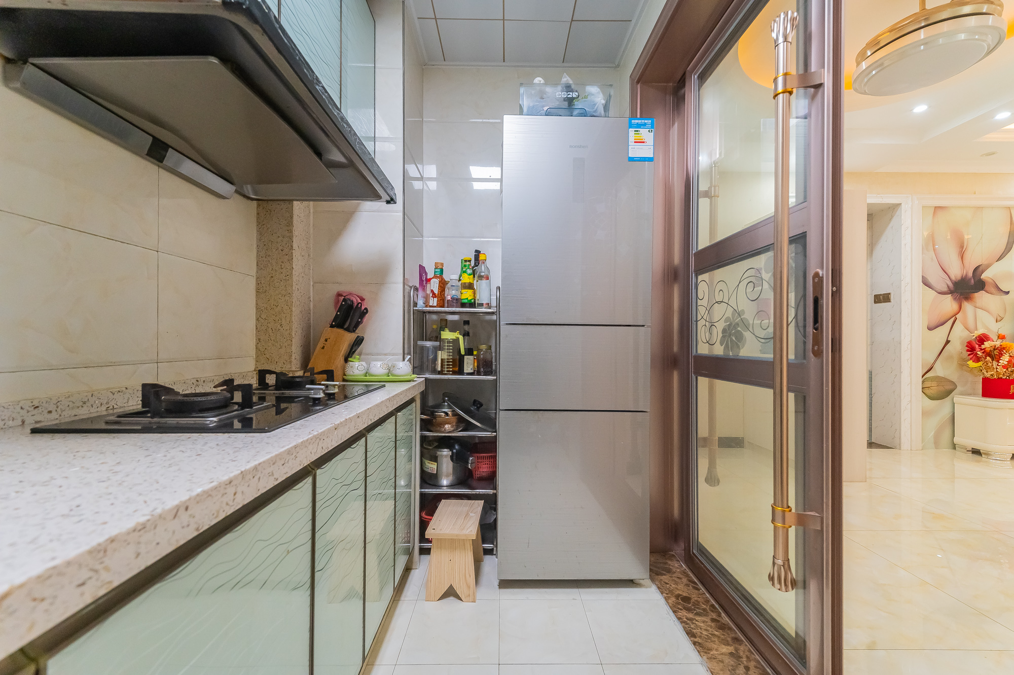 华润五彩城 3室2厅1卫 82.8万 华润五彩城 3室2厅1卫 82.8万厨房