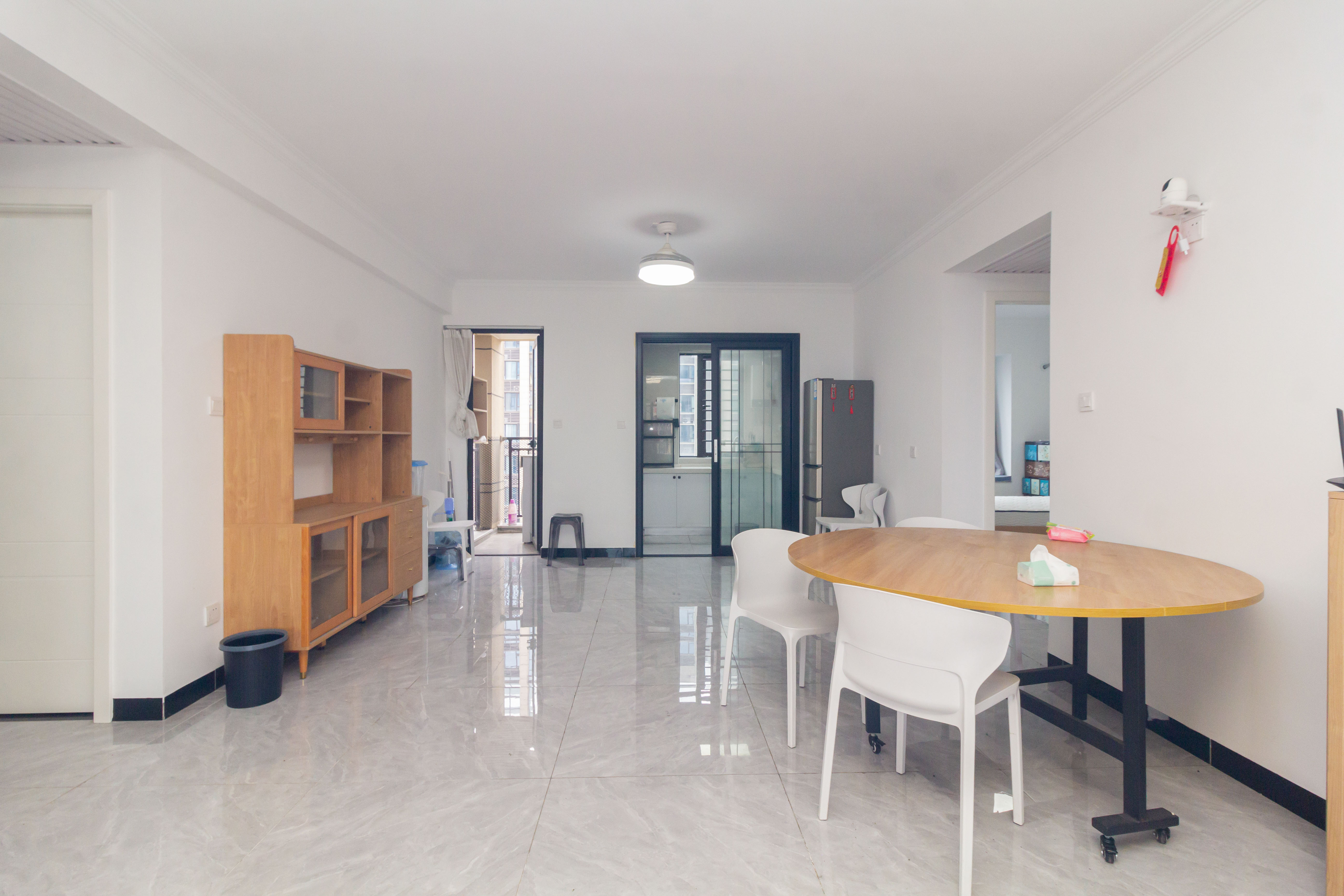 映悦星府  3室2厅2卫    85.8万 映悦星府  3室2厅2卫    85.8万客厅