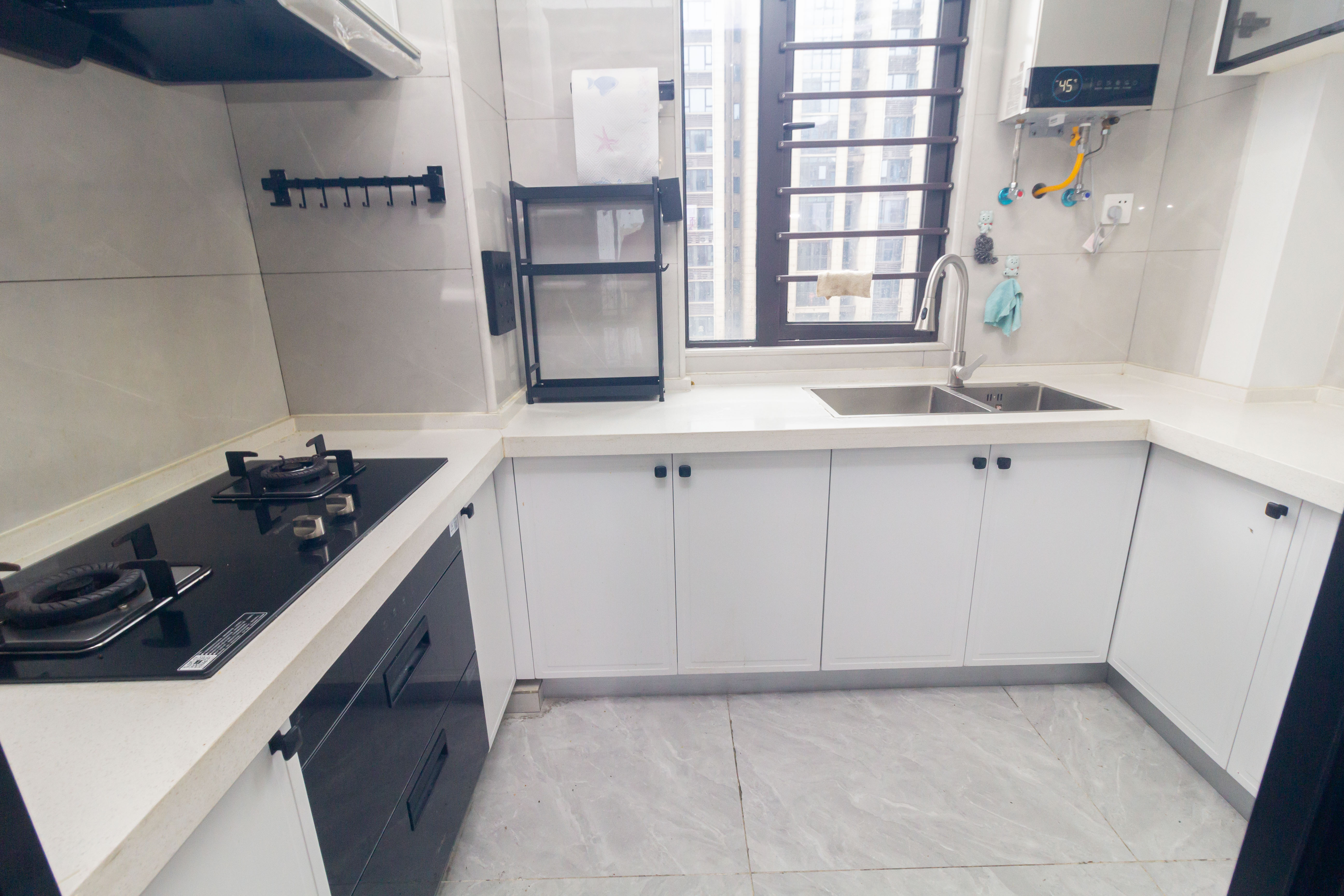 映悦星府  3室2厅2卫    85.8万 映悦星府  3室2厅2卫    85.8万厨房