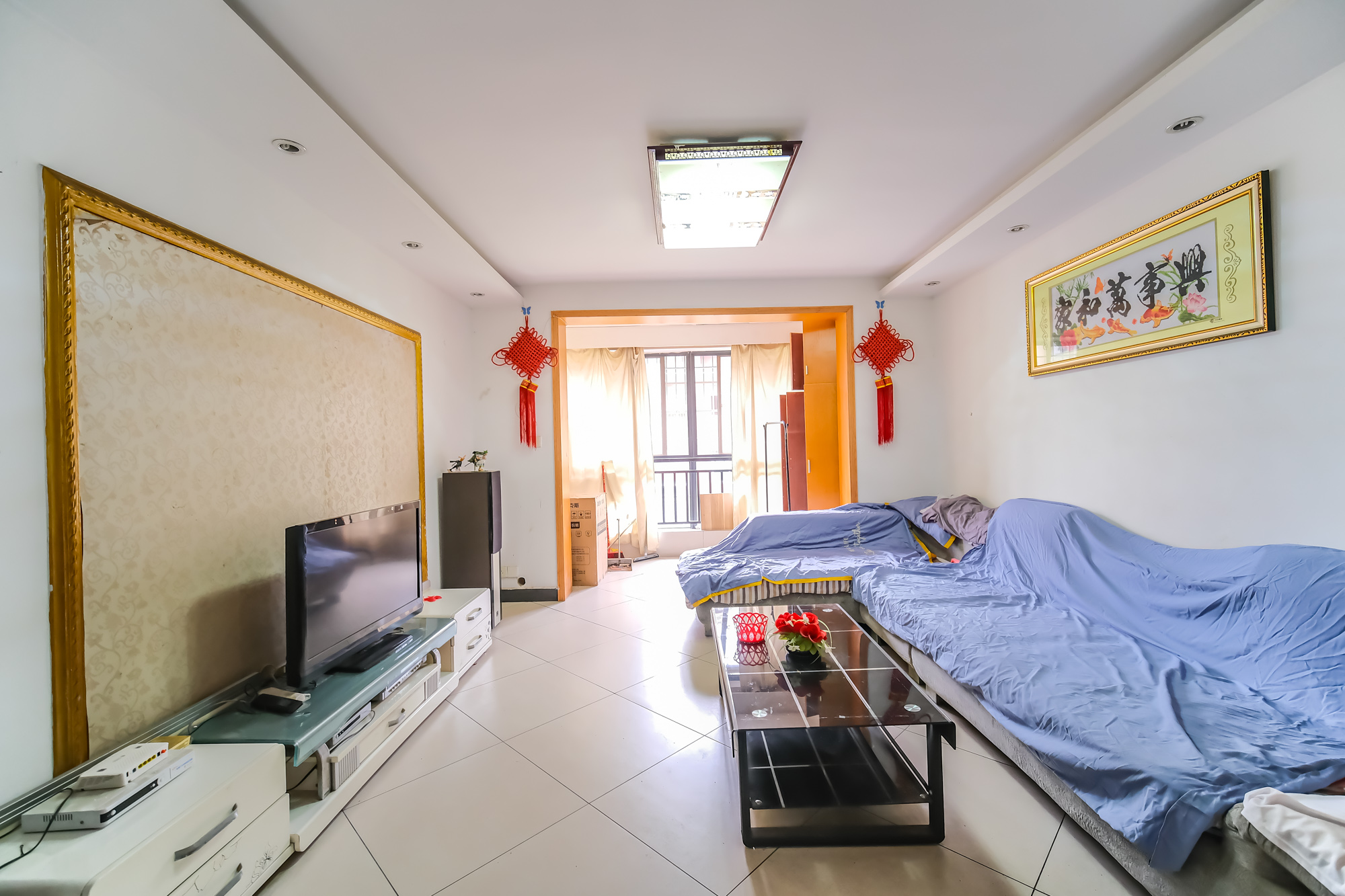 湘瑞家园 3室2厅1卫 48.0万 湘瑞家园 3室2厅1卫 48.0万客厅