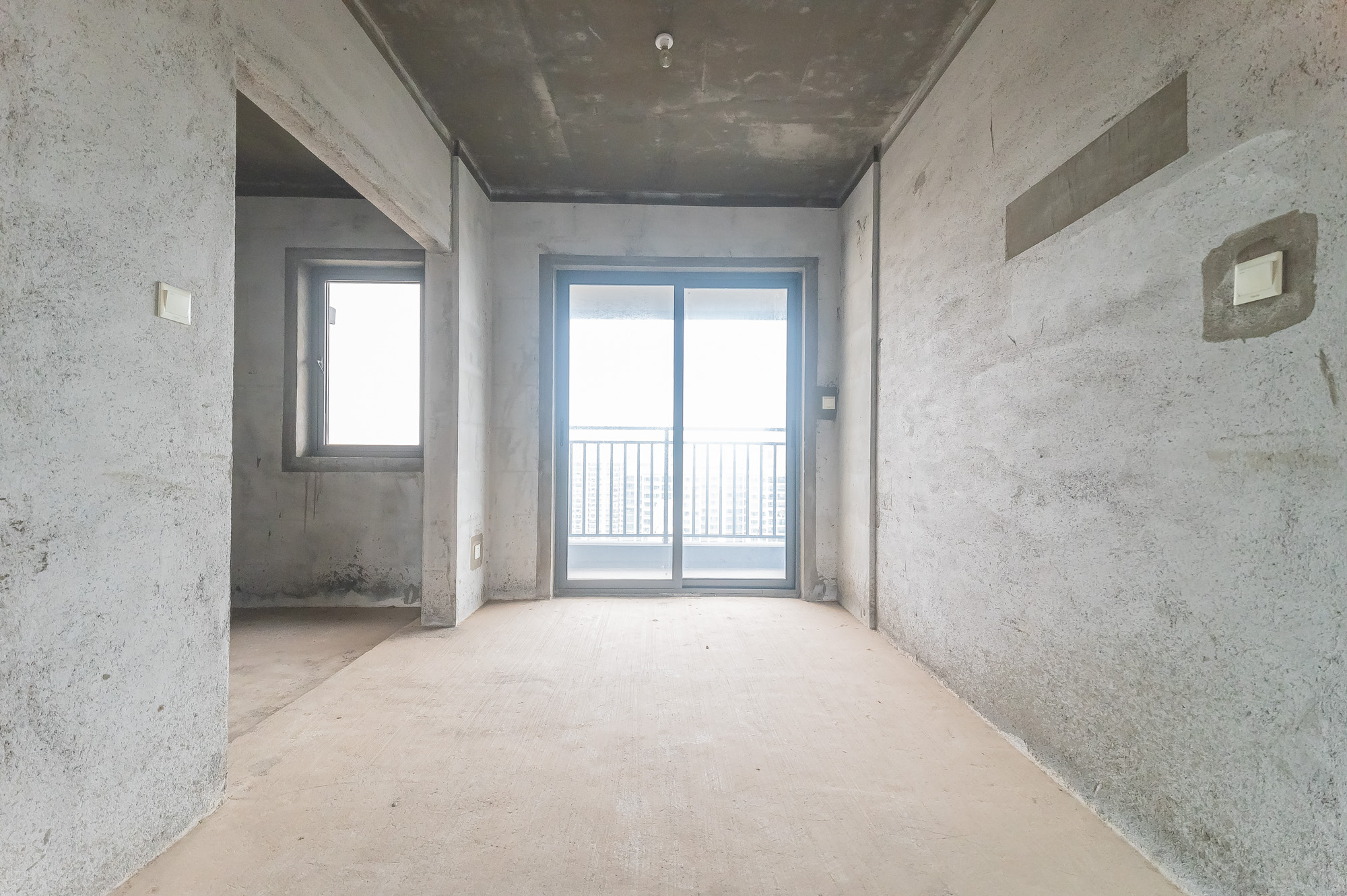 中建悦和城  4室2厅2卫   116.00万其他