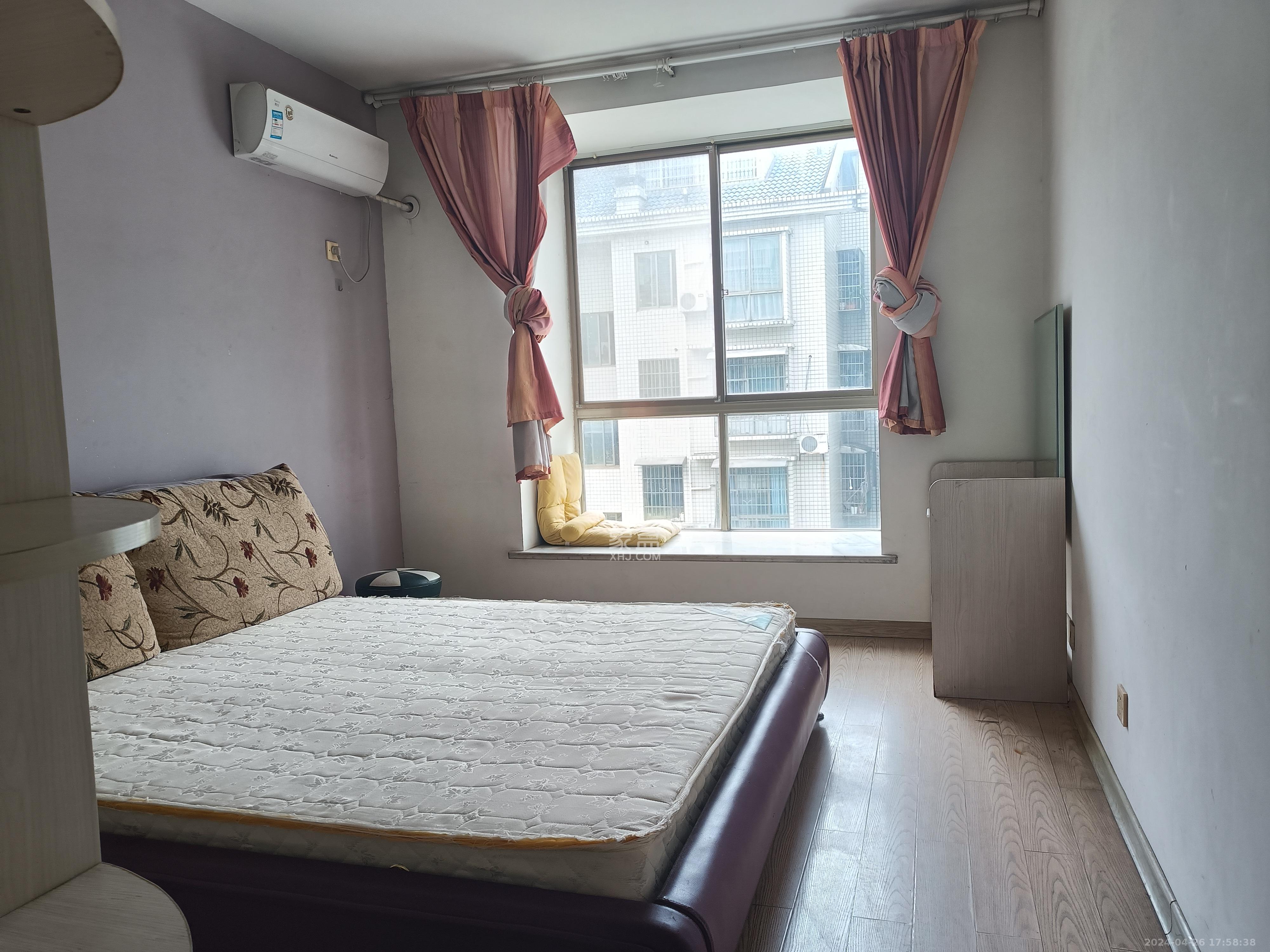 麓谷沐春园 2室2厅1卫 2200.0元/月 麓谷沐春园 2室2厅1卫 2200.0元/月室内图