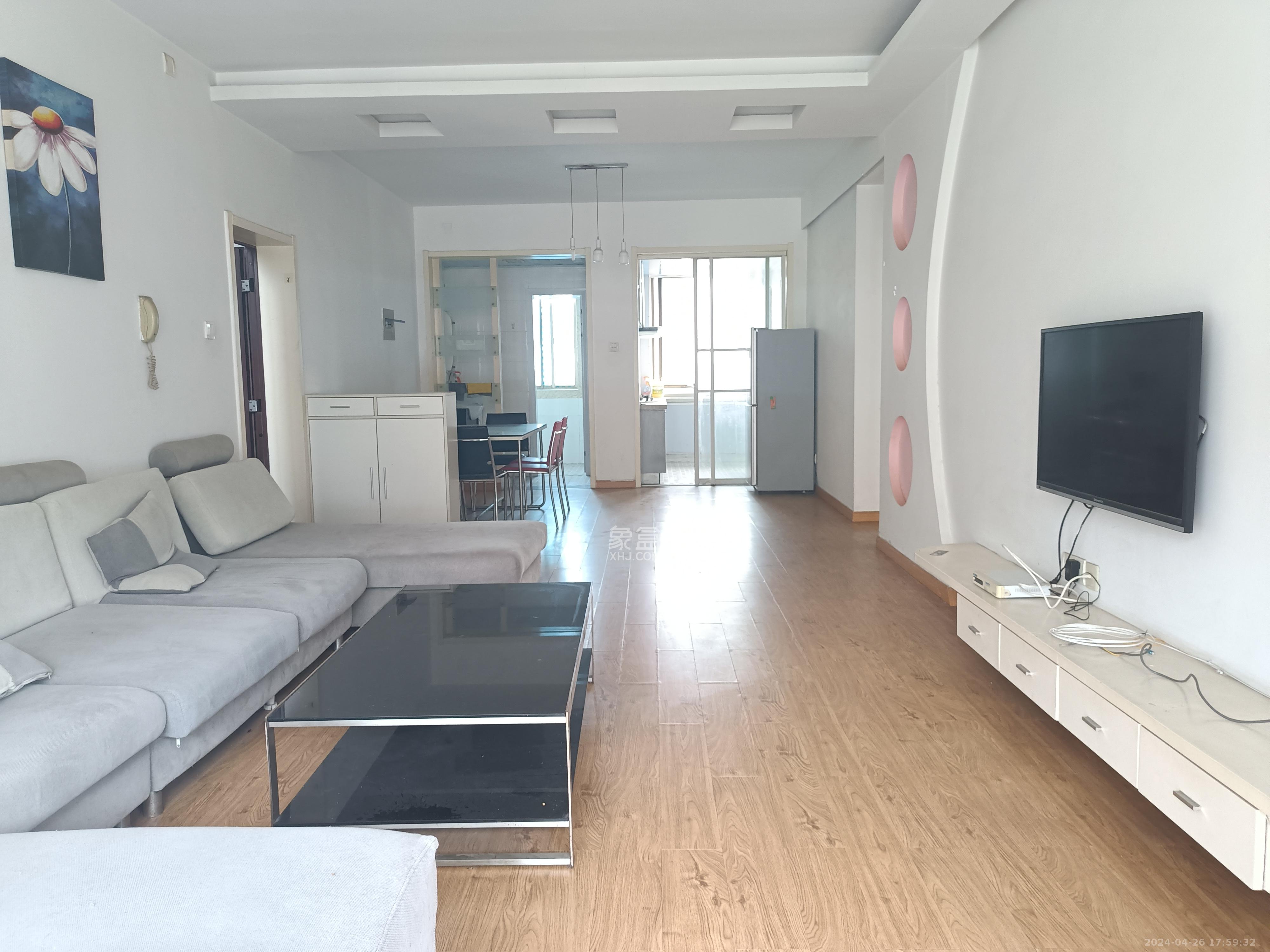 麓谷沐春园 2室2厅1卫 2200.0元/月 麓谷沐春园 2室2厅1卫 2200.0元/月室内图