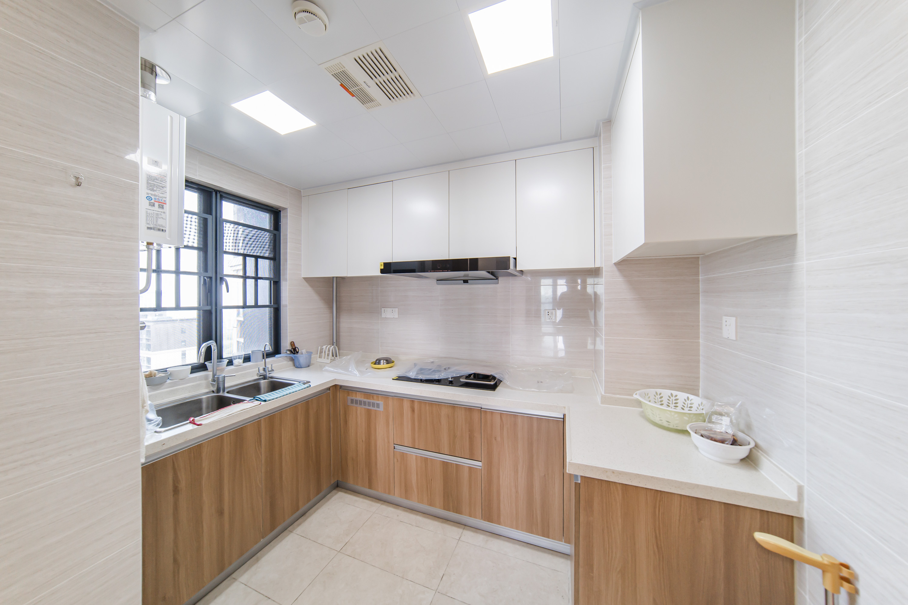 深业鹭栖府 3室2厅2卫 150.0万 深业鹭栖府 3室2厅2卫 150.0万厨房