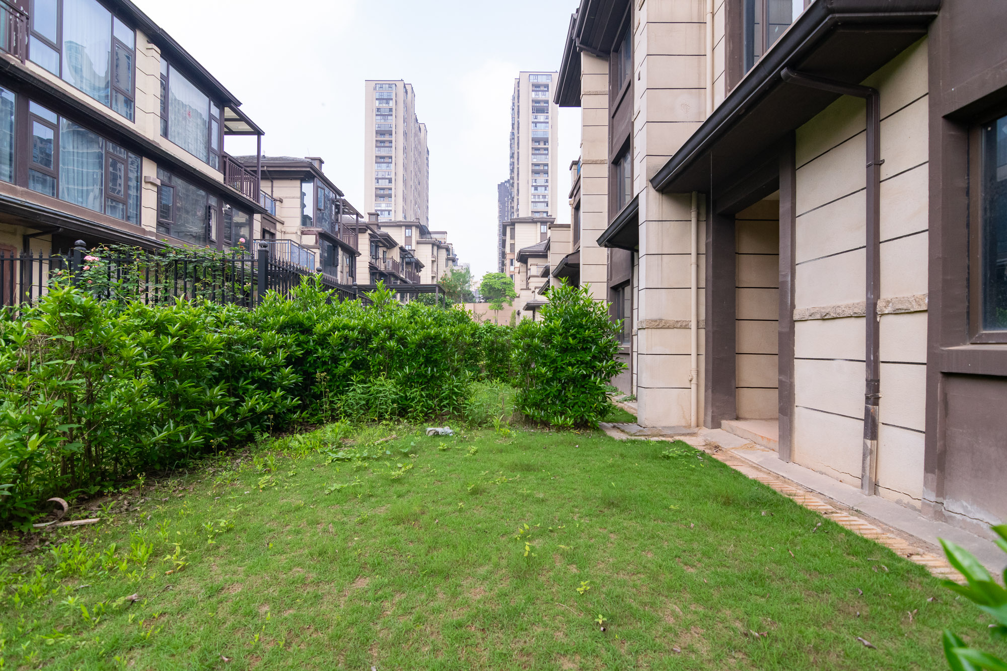 澳海望洲府 5室2厅3卫 254.99万 澳海望洲府 5室2厅3卫 254.99万其他