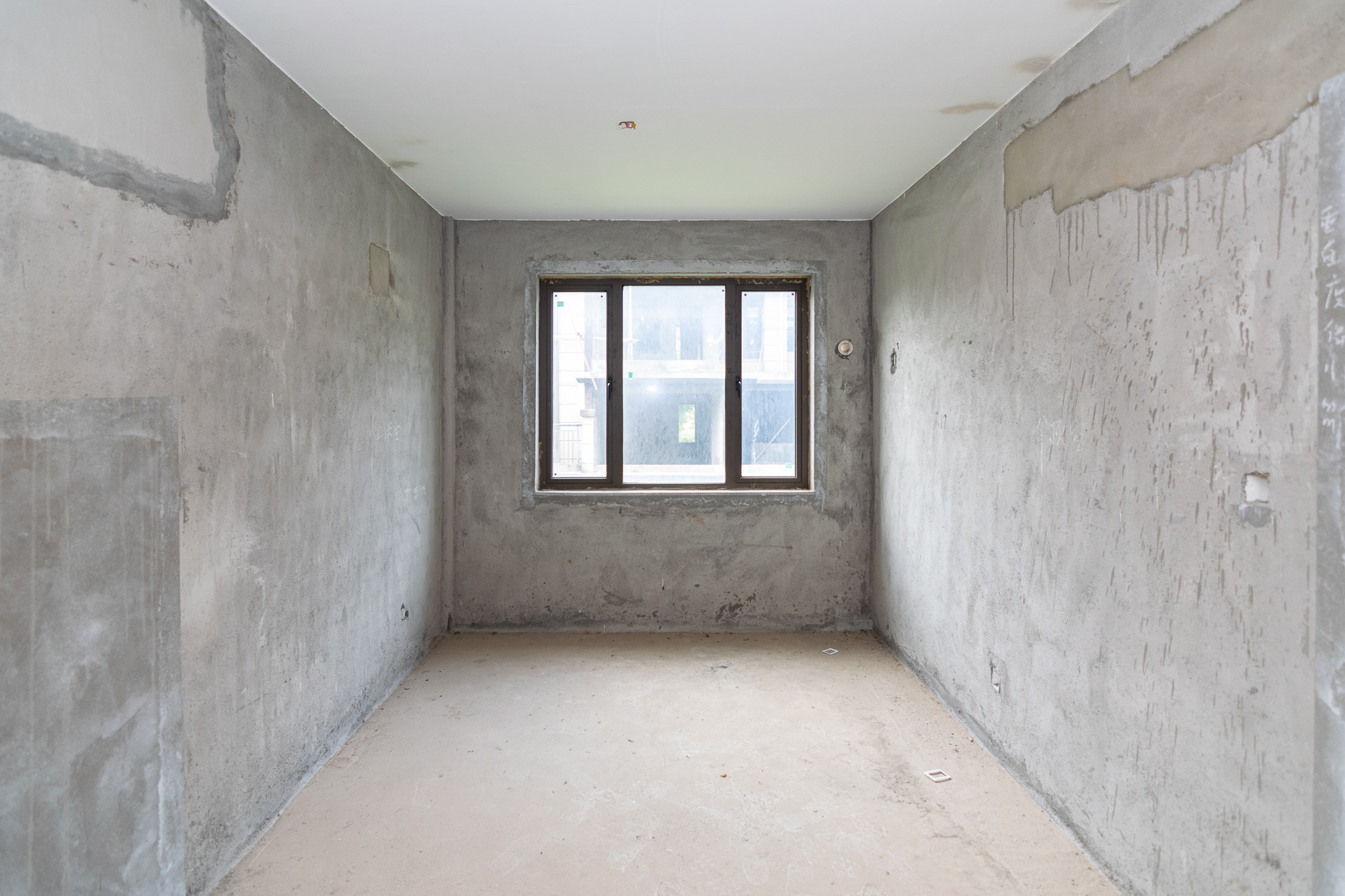 澳海望洲府 5室2厅3卫 254.99万 澳海望洲府 5室2厅3卫 254.99万卧室