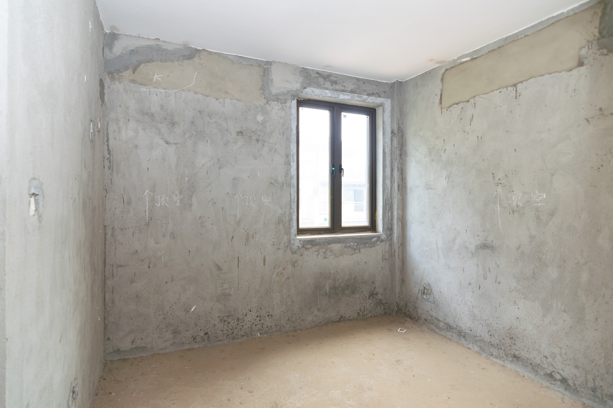 澳海望洲府 5室2厅3卫 254.99万 澳海望洲府 5室2厅3卫 254.99万卧室