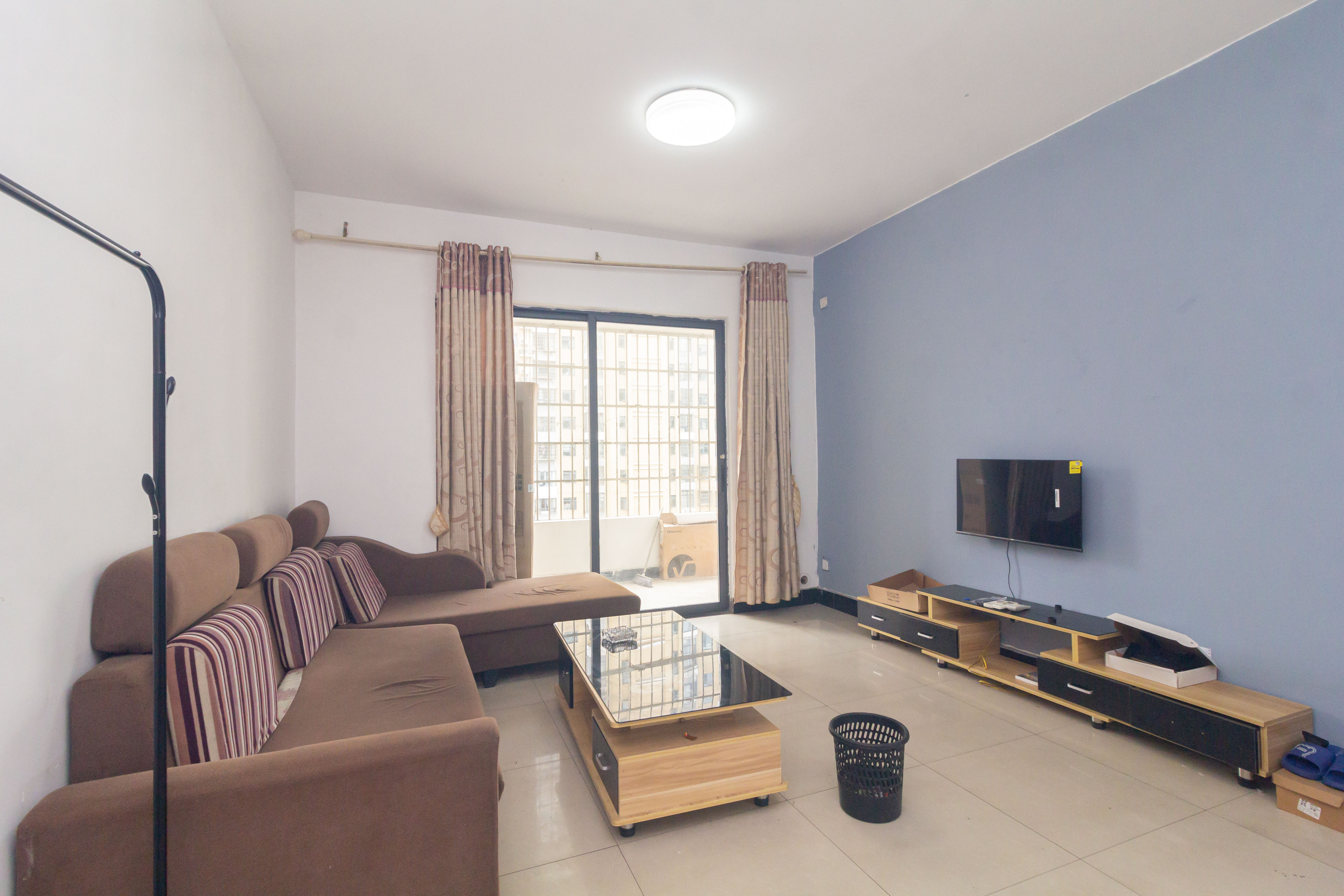 中国铁建国际城二期 3室2厅1卫 66.0万 中国铁建国际城二期 3室2厅1卫 66.0万客厅