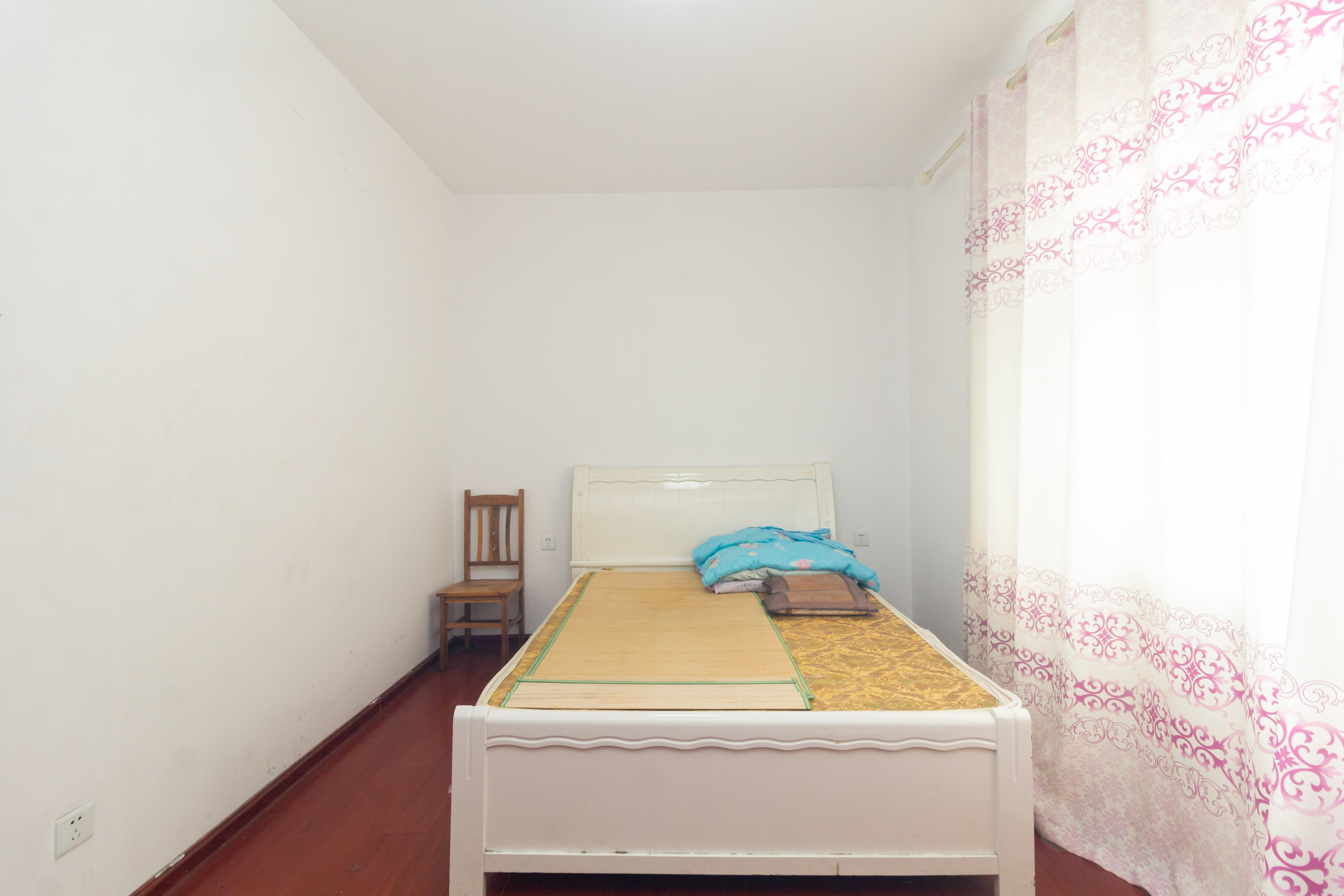 中国铁建国际城二期 3室2厅1卫 66.0万 中国铁建国际城二期 3室2厅1卫 66.0万卧室