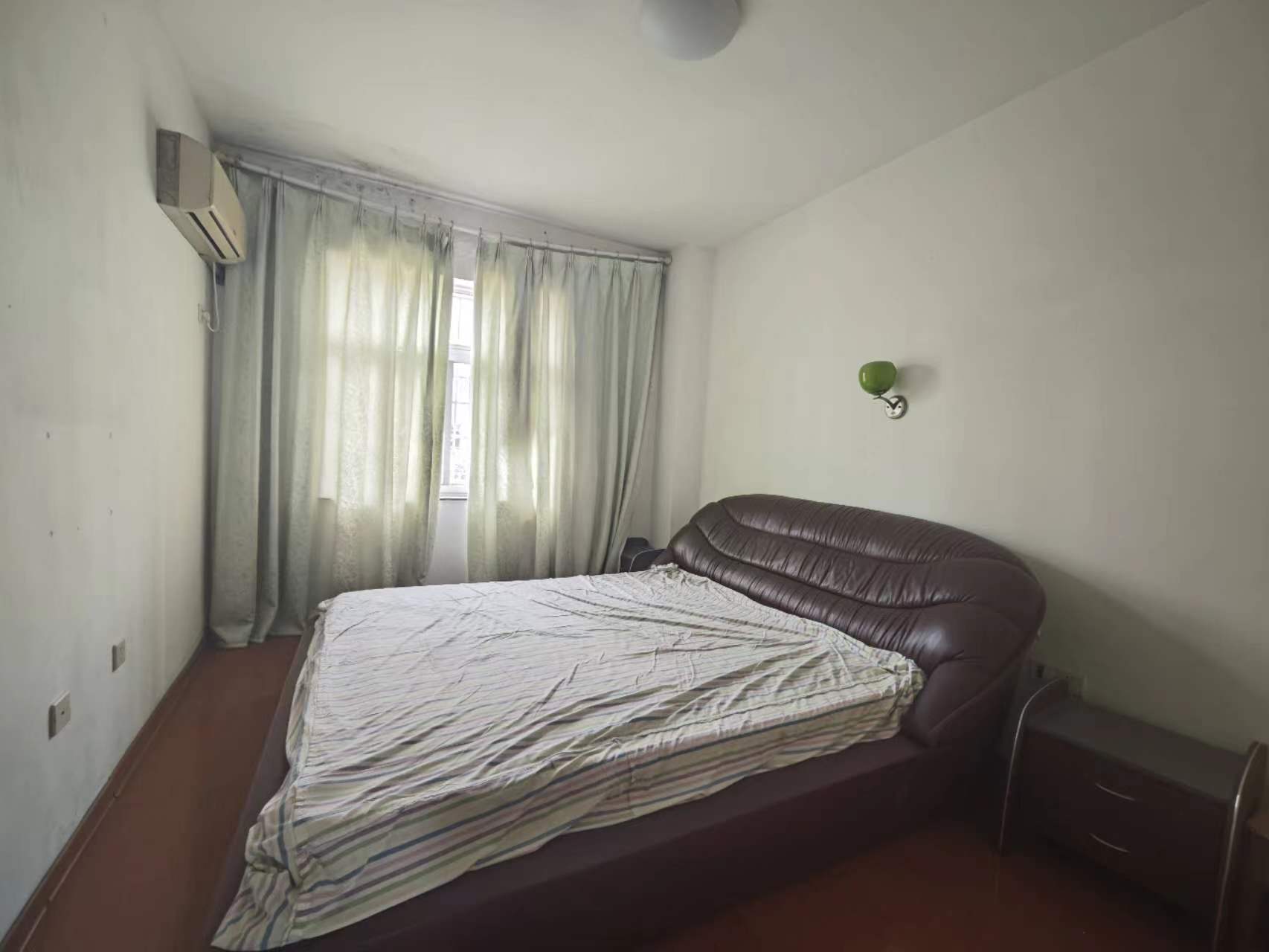 科艺花园 4室2厅2卫 68.0万 科艺花园 4室2厅2卫 68.0万室内图