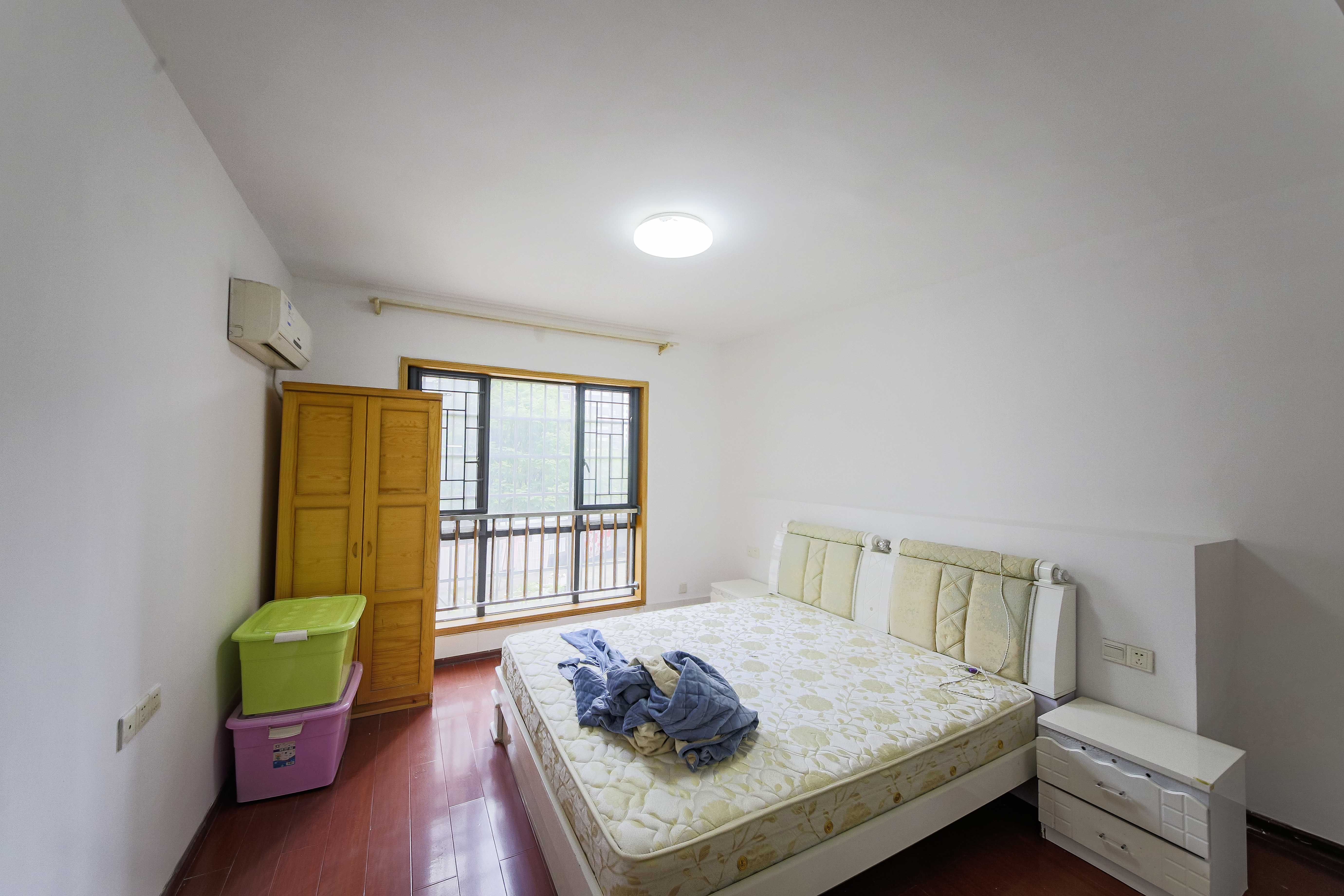 和庄 3室2厅2卫 78.8万 和庄 3室2厅2卫 78.8万卧室