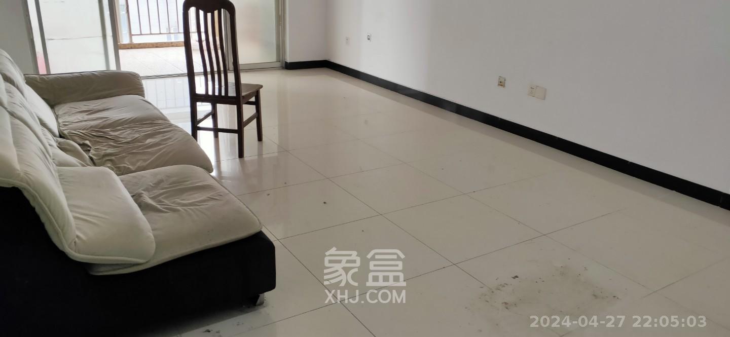 华瑞电子商厦（湖南科佳摄影城）  1室1厅1卫   1500.00元/月室内图