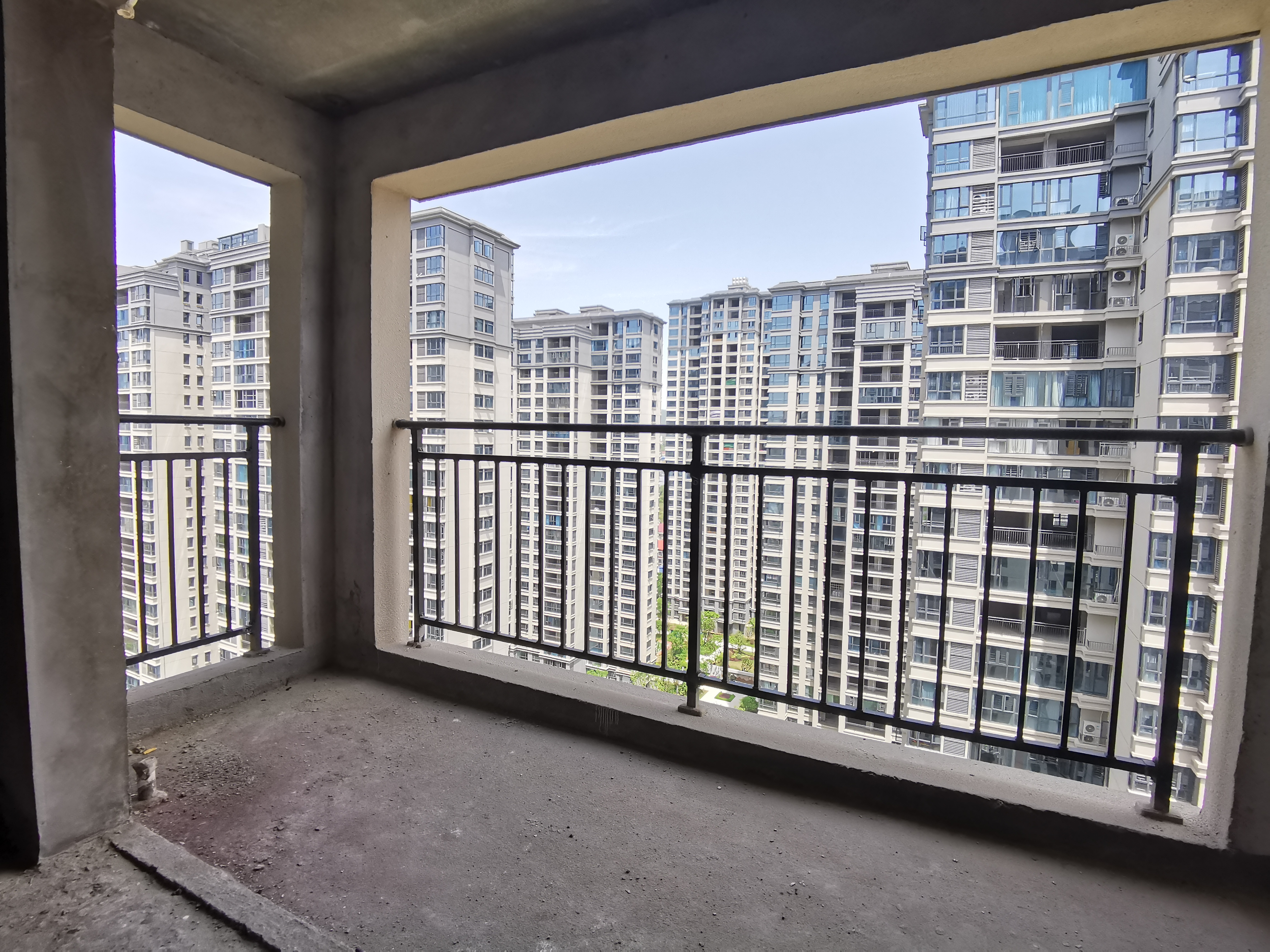 建宸贰号公馆  3室2厅2卫   72.00万室内图