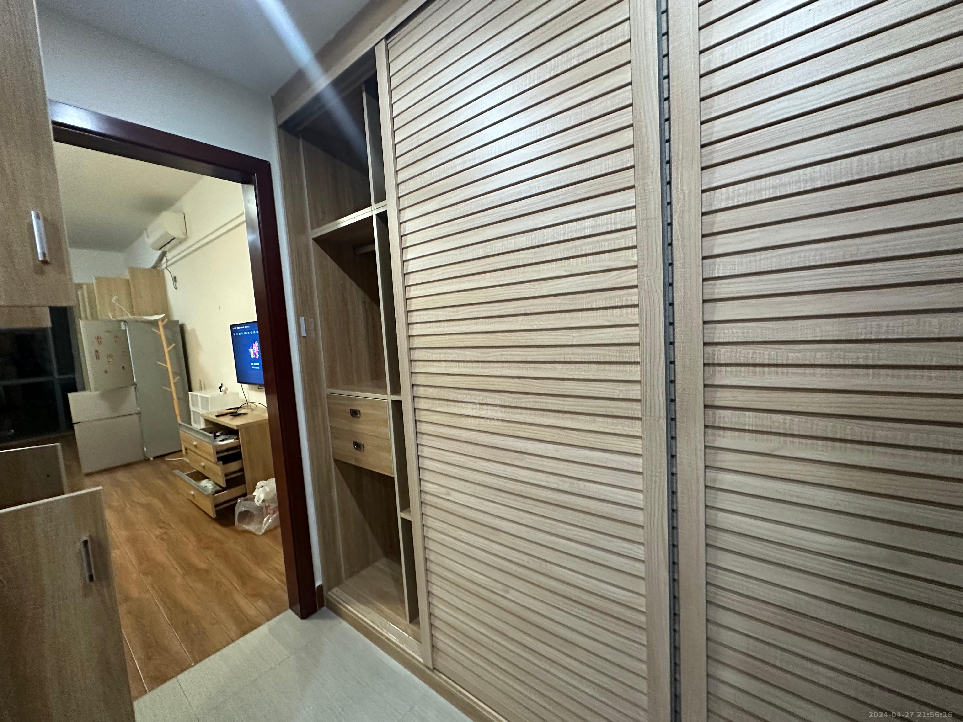 湘江名都 1室1厅1卫 1300.00元/月 湘江名都 1室1厅1卫 1300.00元/月室内图