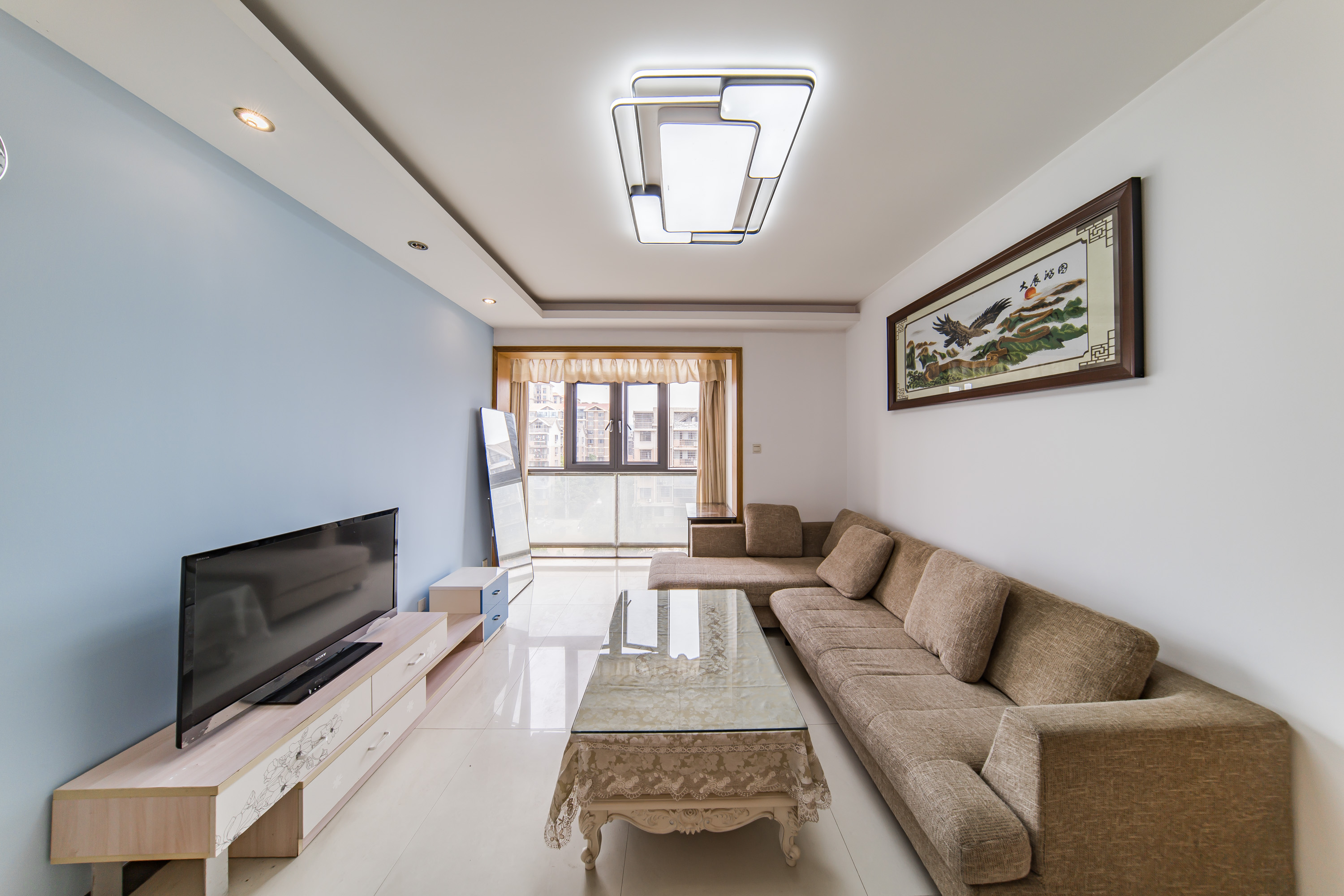 阳光100二期  3室2厅1卫    83.8万客厅