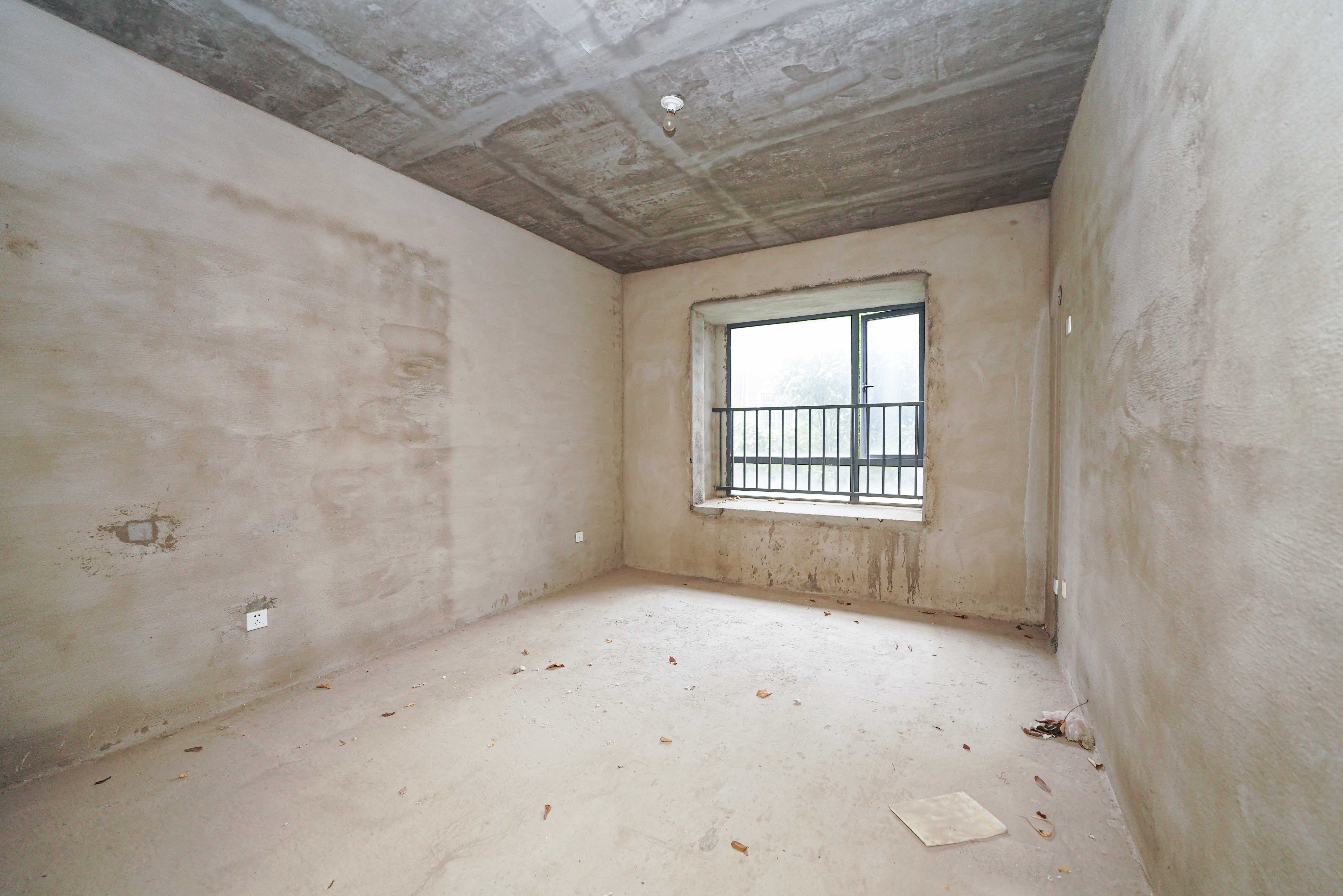 西湖鸿运佳苑 3室2厅2卫 80.0万 西湖鸿运佳苑 3室2厅2卫 80.0万卧室