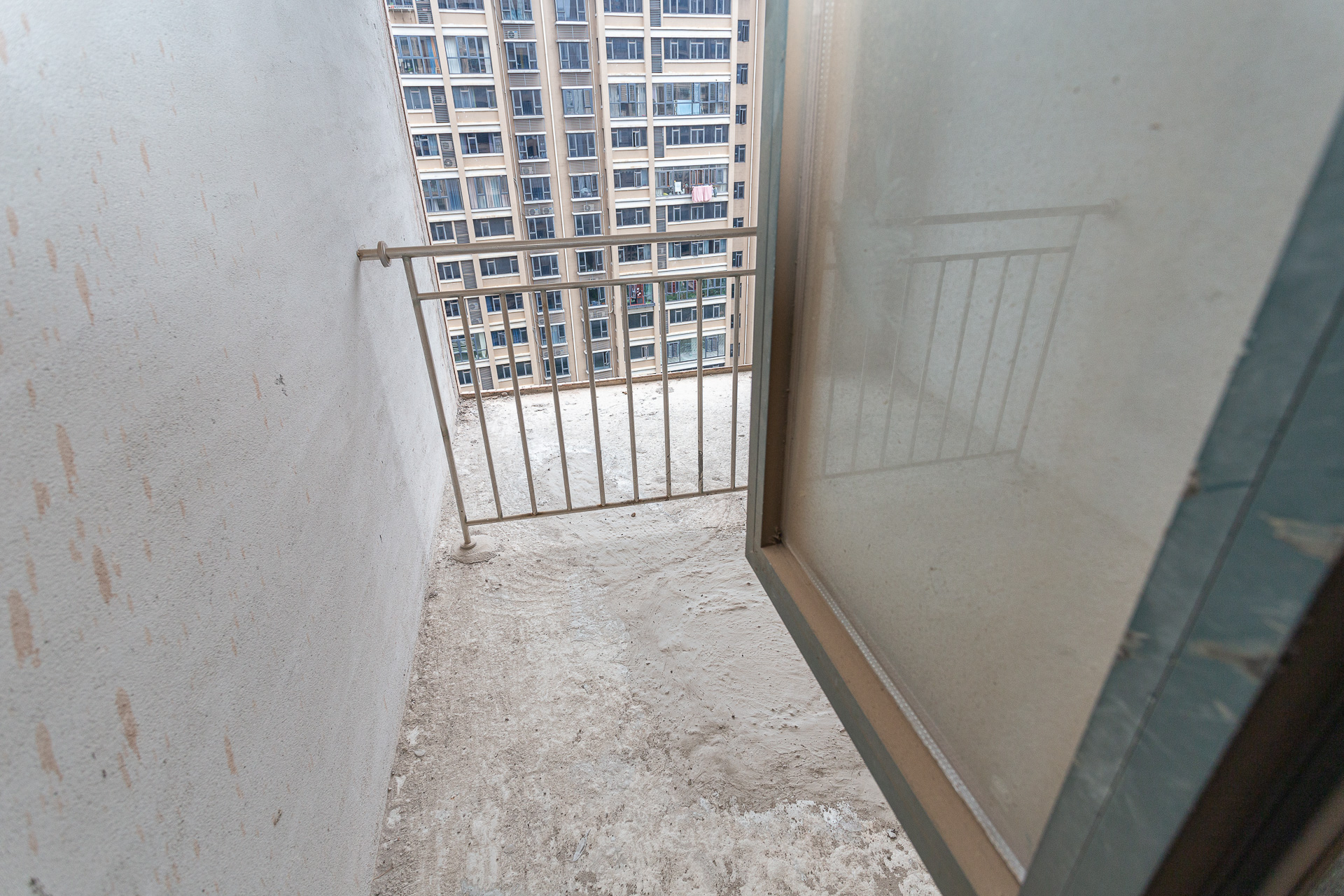 金湘苑(星澜之悦) 4室2厅1卫 80.0万 金湘苑(星澜之悦) 4室2厅1卫 80.0万卧室