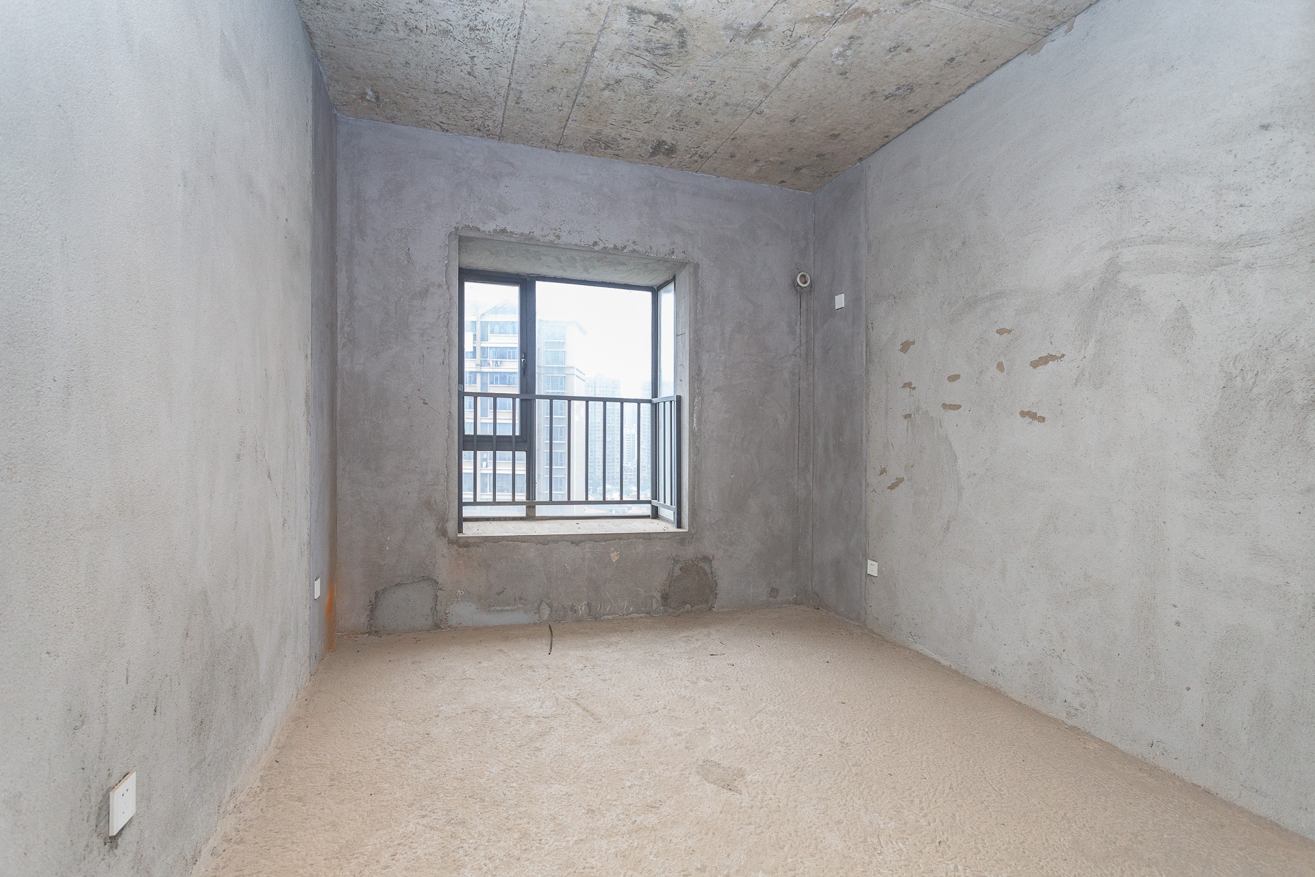 金湘苑(星澜之悦) 4室2厅2卫 145.0万 金湘苑(星澜之悦) 4室2厅2卫 145.0万卧室