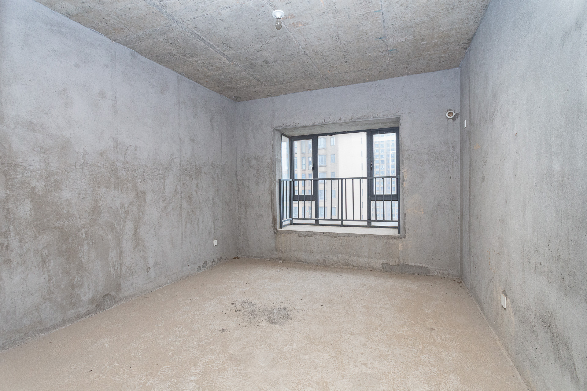 金湘苑(星澜之悦) 4室2厅2卫 145.0万 金湘苑(星澜之悦) 4室2厅2卫 145.0万卧室