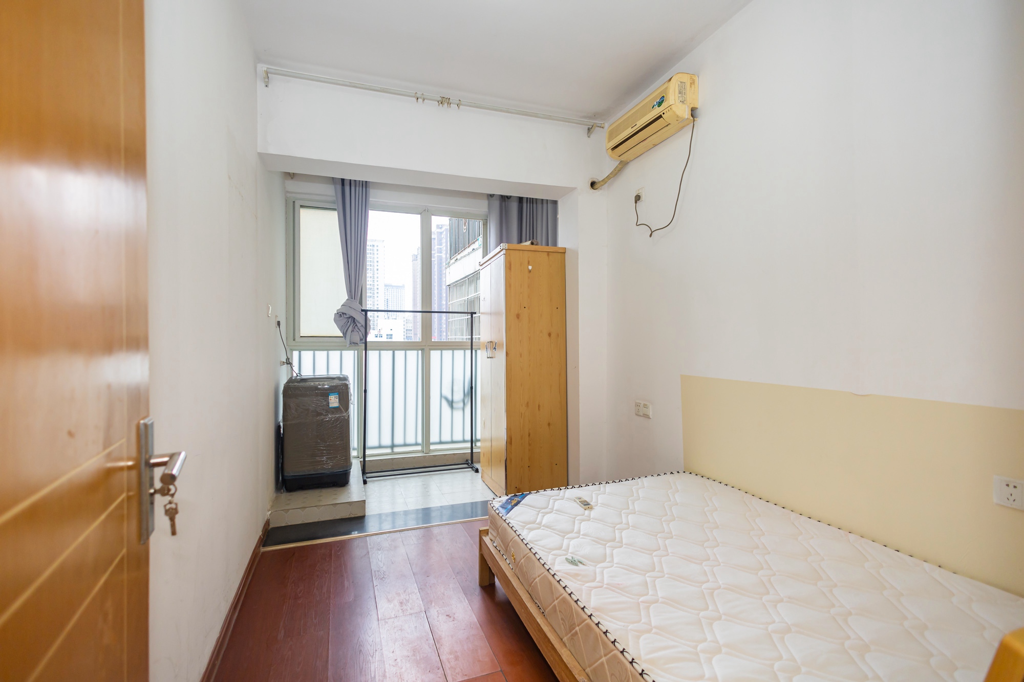 开源鑫景  2室1厅1卫    42.0万 开源鑫景  2室1厅1卫    42.0万卧室