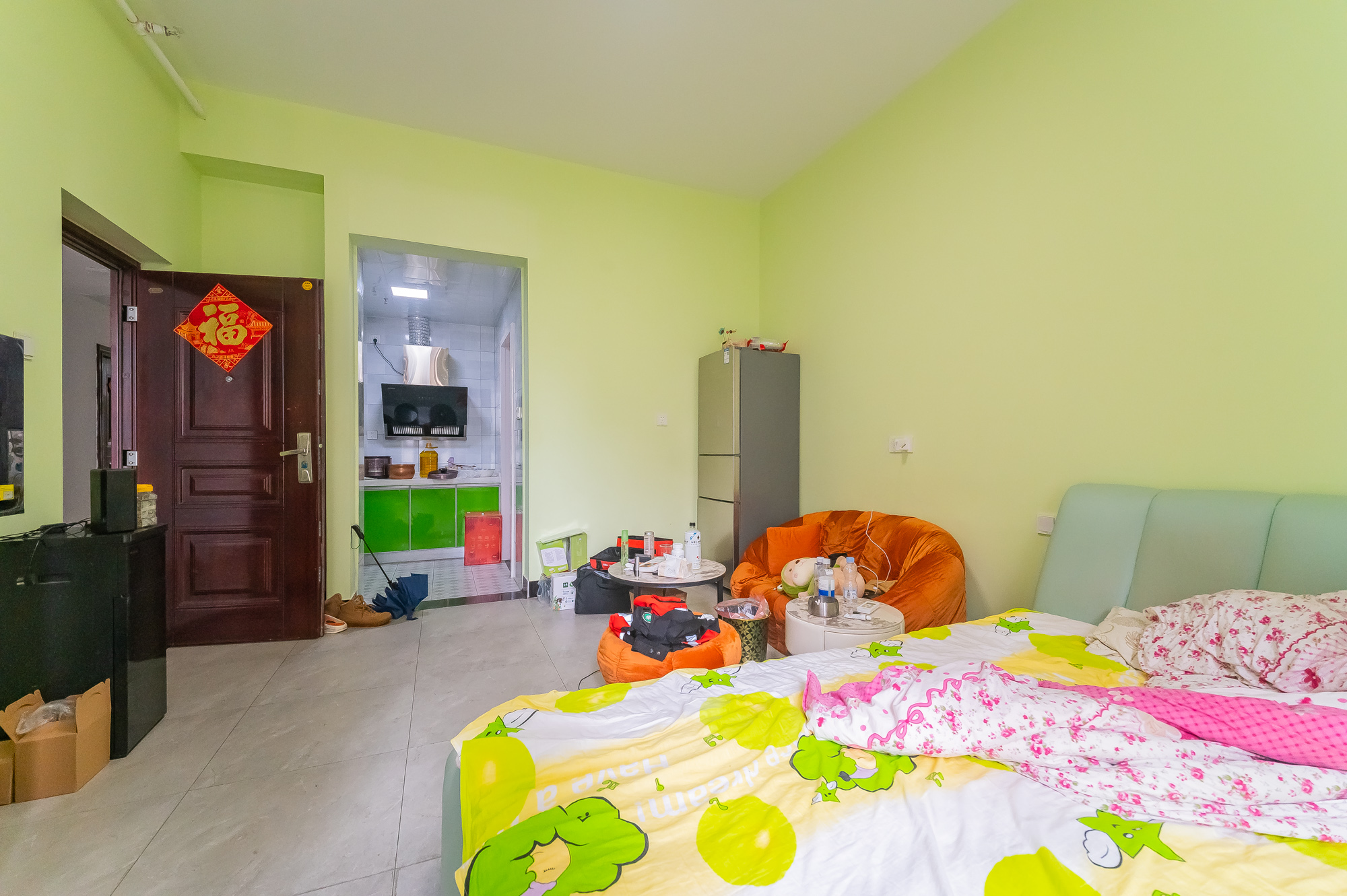 中建悦和城  1室1厅1卫    28.8万 中建悦和城  1室1厅1卫    28.8万客厅