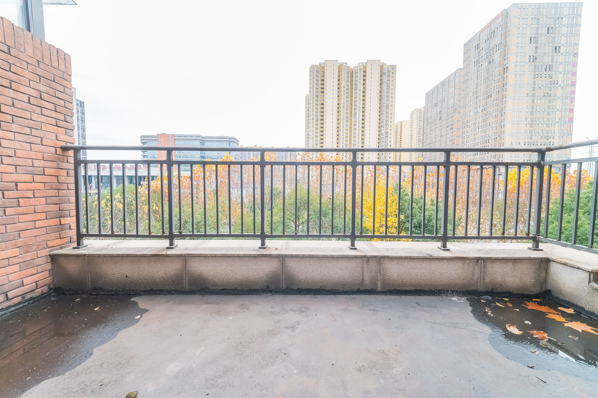 星湖湾一期洋房  5室2厅2卫    199.8万 星湖湾一期洋房  5室2厅2卫    199.8万其他