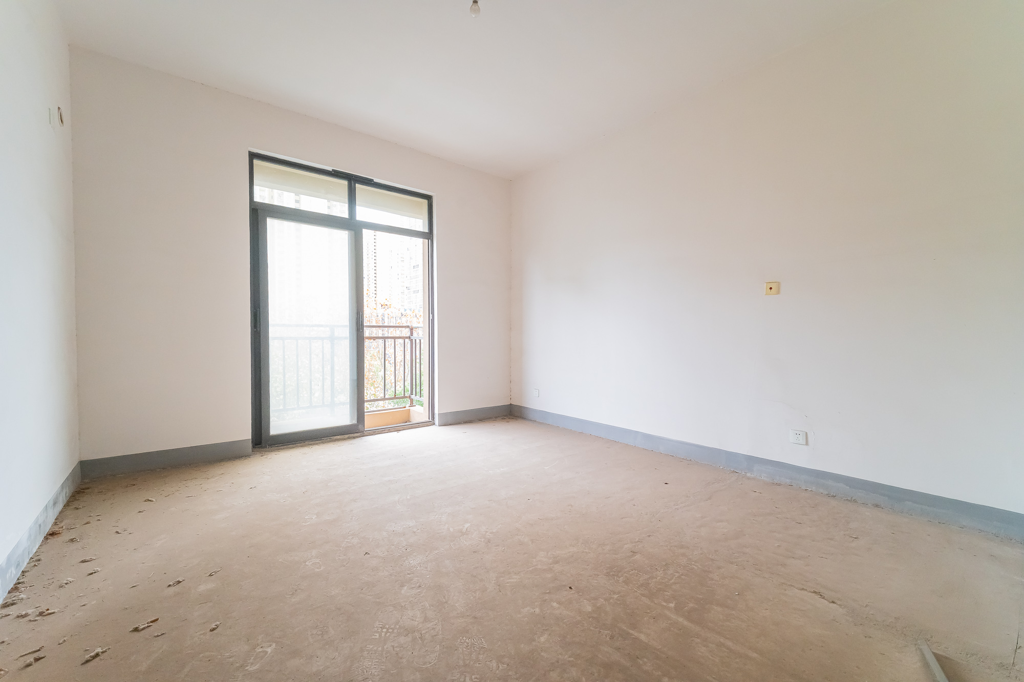 星湖湾一期洋房  5室2厅2卫    199.8万 星湖湾一期洋房  5室2厅2卫    199.8万其他