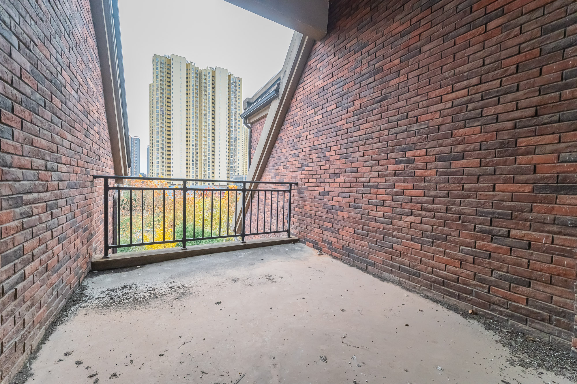 星湖湾一期洋房  5室2厅2卫    199.8万 星湖湾一期洋房  5室2厅2卫    199.8万其他