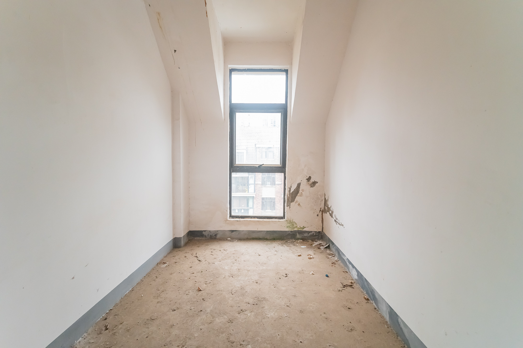 星湖湾一期洋房  5室2厅2卫    199.8万 星湖湾一期洋房  5室2厅2卫    199.8万其他