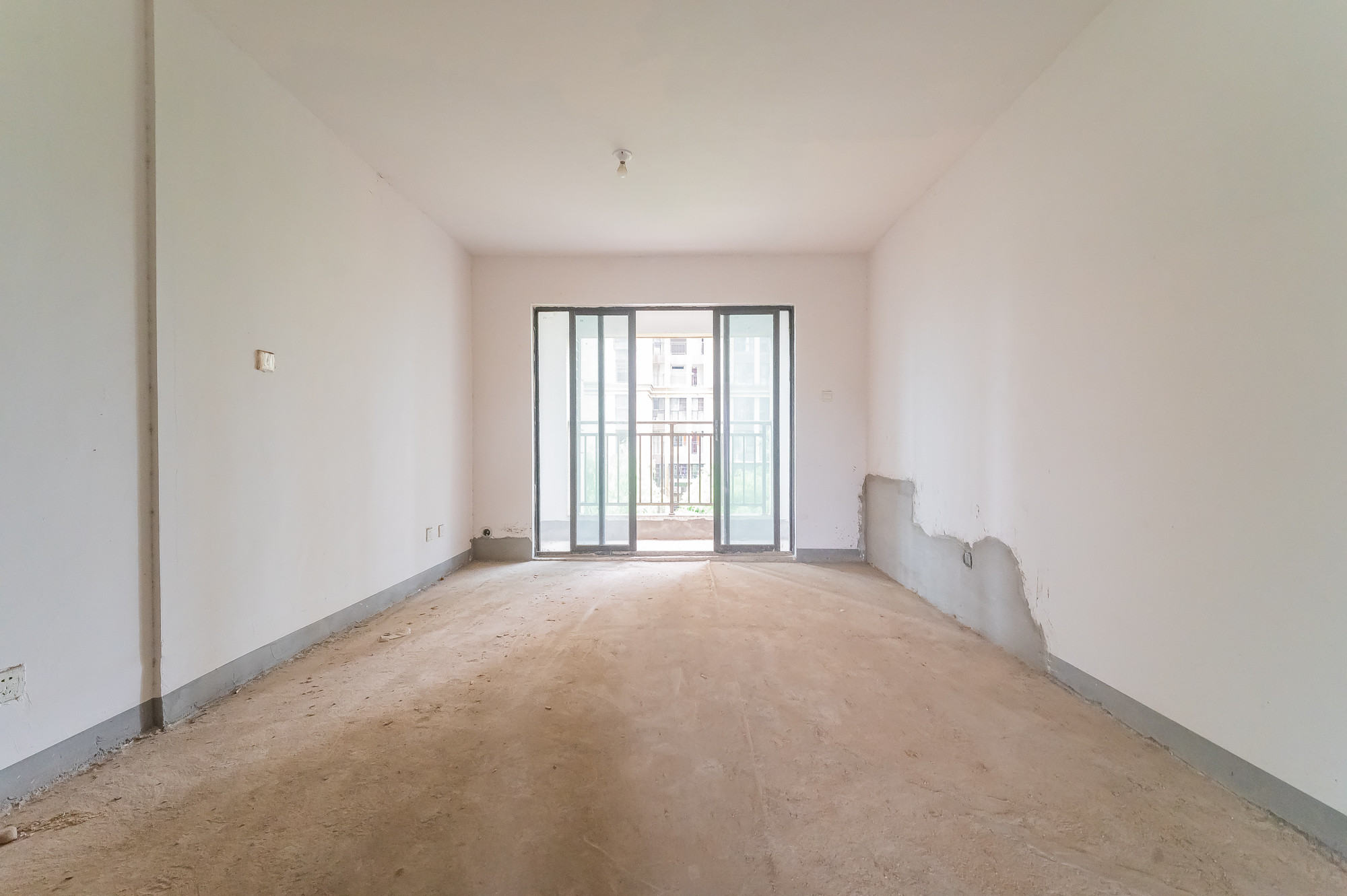 星湖湾一期高层 3室2厅2卫 79.8万 星湖湾一期高层 3室2厅2卫 79.8万客厅