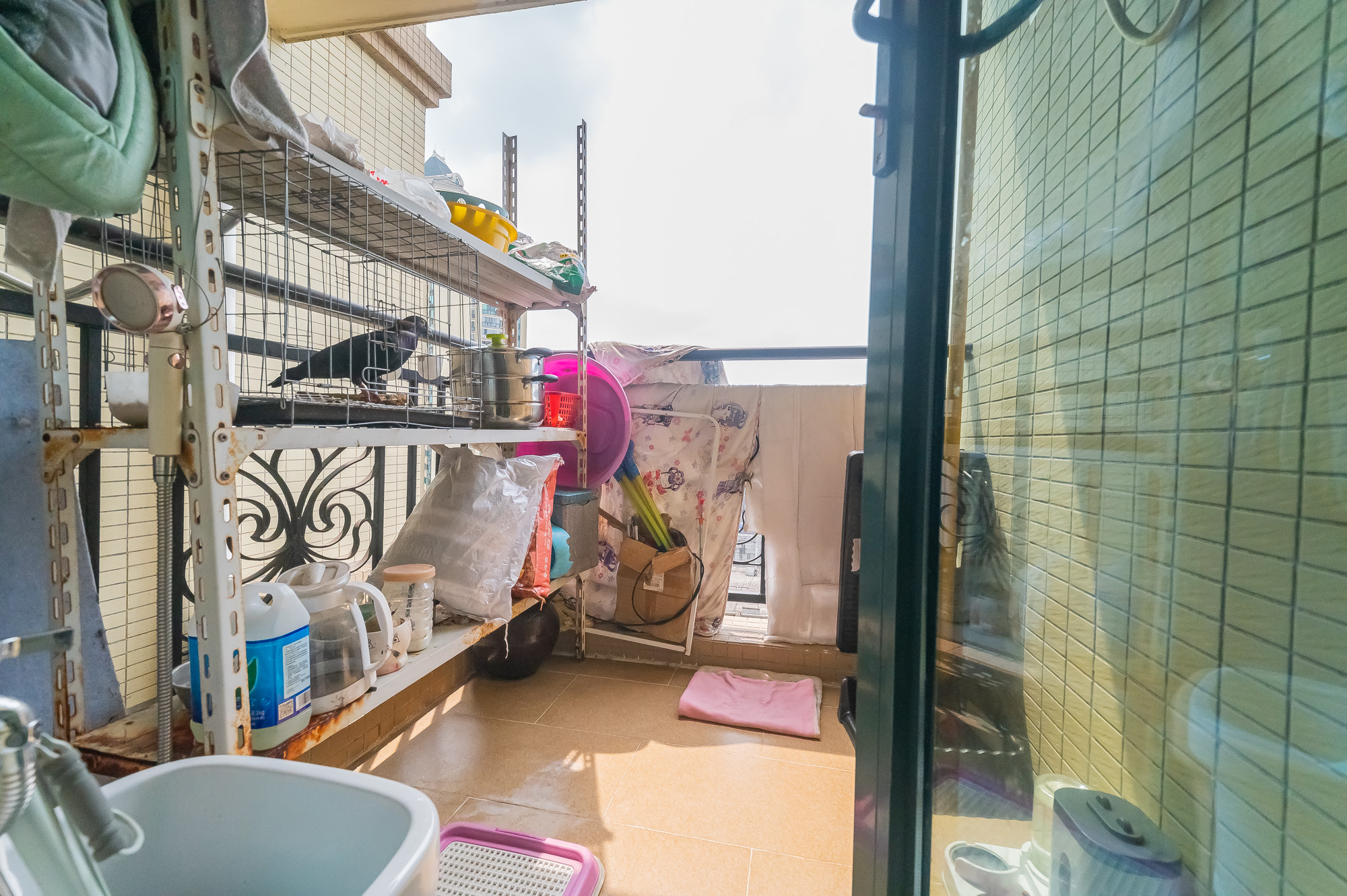 恒大翡翠华庭 2室2厅1卫 91.8万 恒大翡翠华庭 2室2厅1卫 91.8万厨房