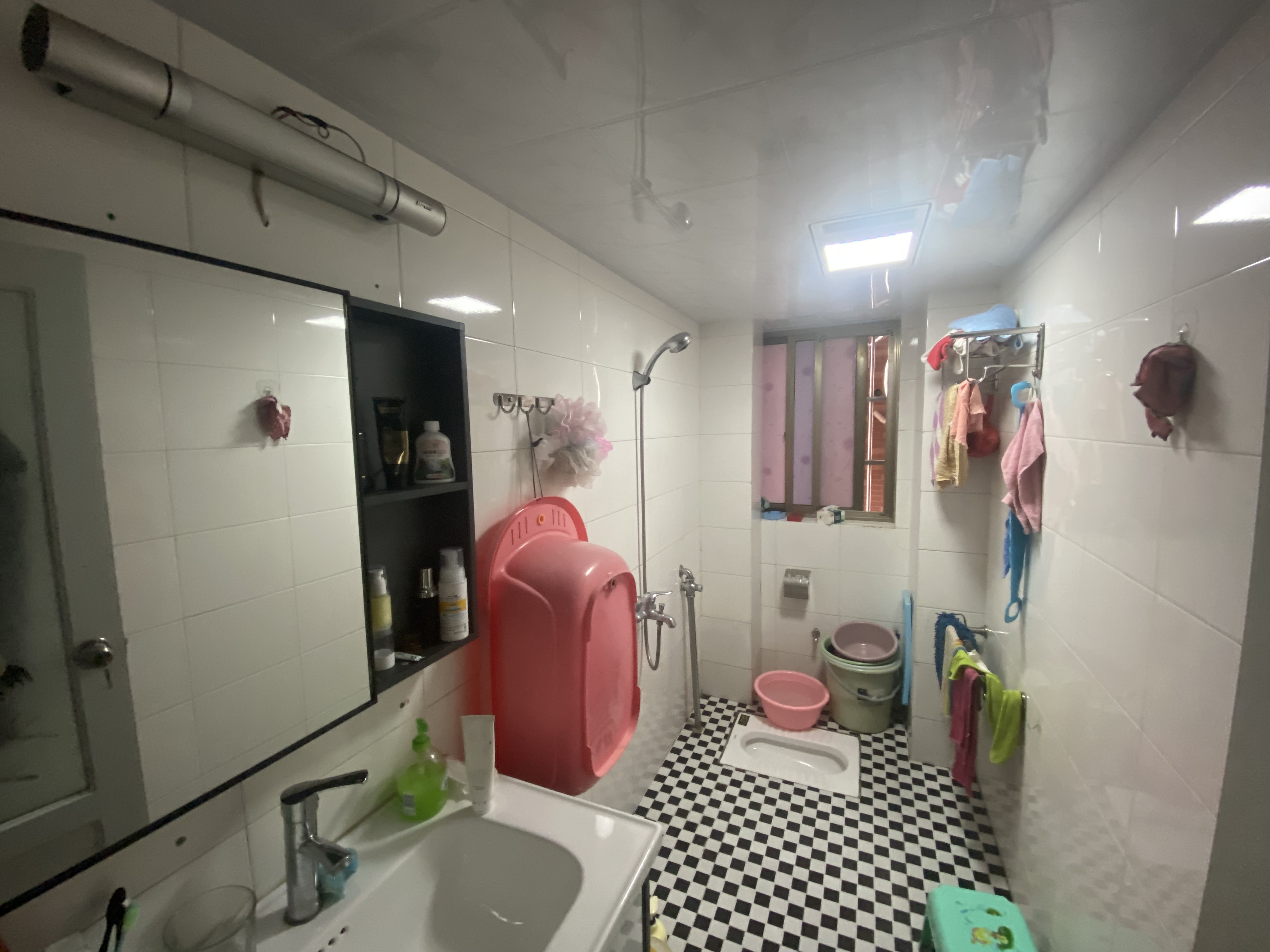 西海龙苑 3室2厅2卫 52.8万 西海龙苑 3室2厅2卫 52.8万室内图