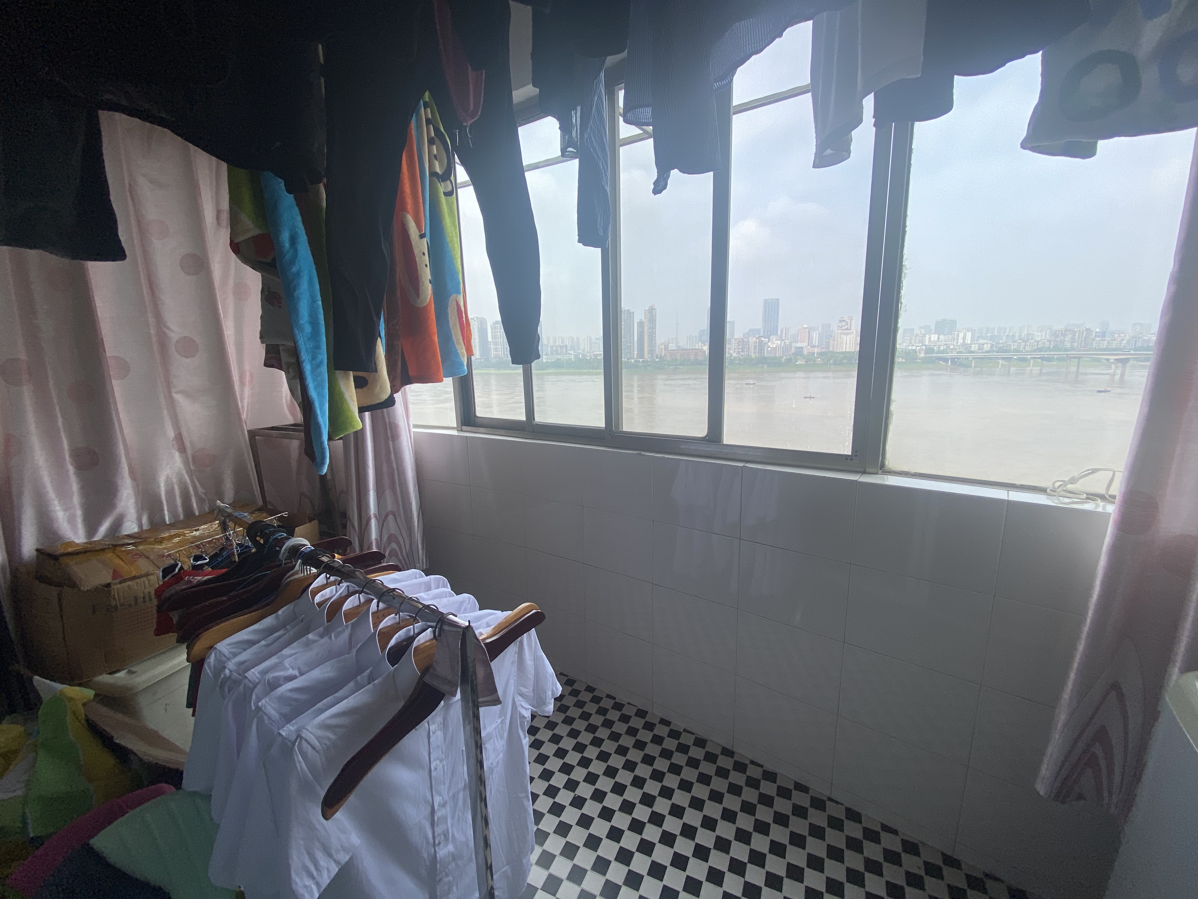 西海龙苑 3室2厅2卫 52.8万 西海龙苑 3室2厅2卫 52.8万室内图