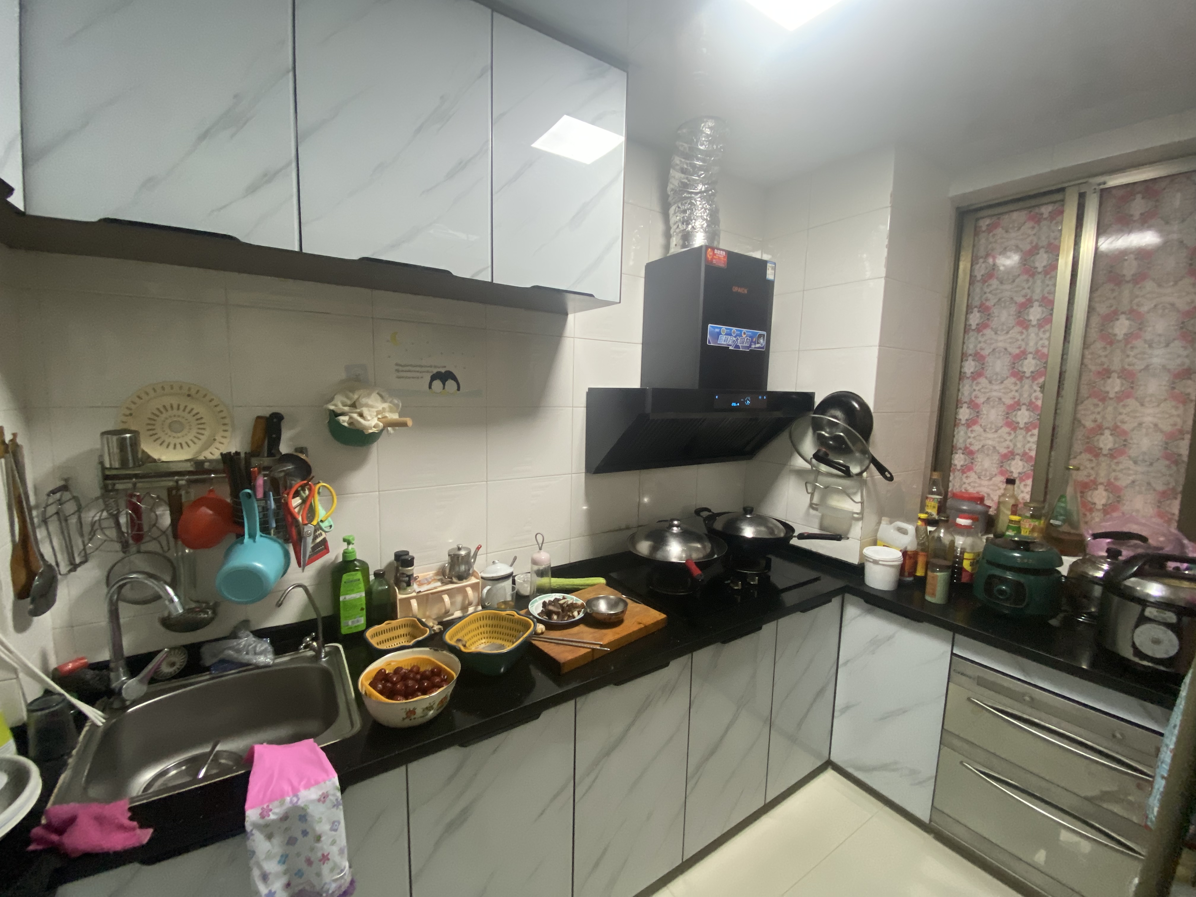 西海龙苑 3室2厅2卫 52.8万 西海龙苑 3室2厅2卫 52.8万室内图