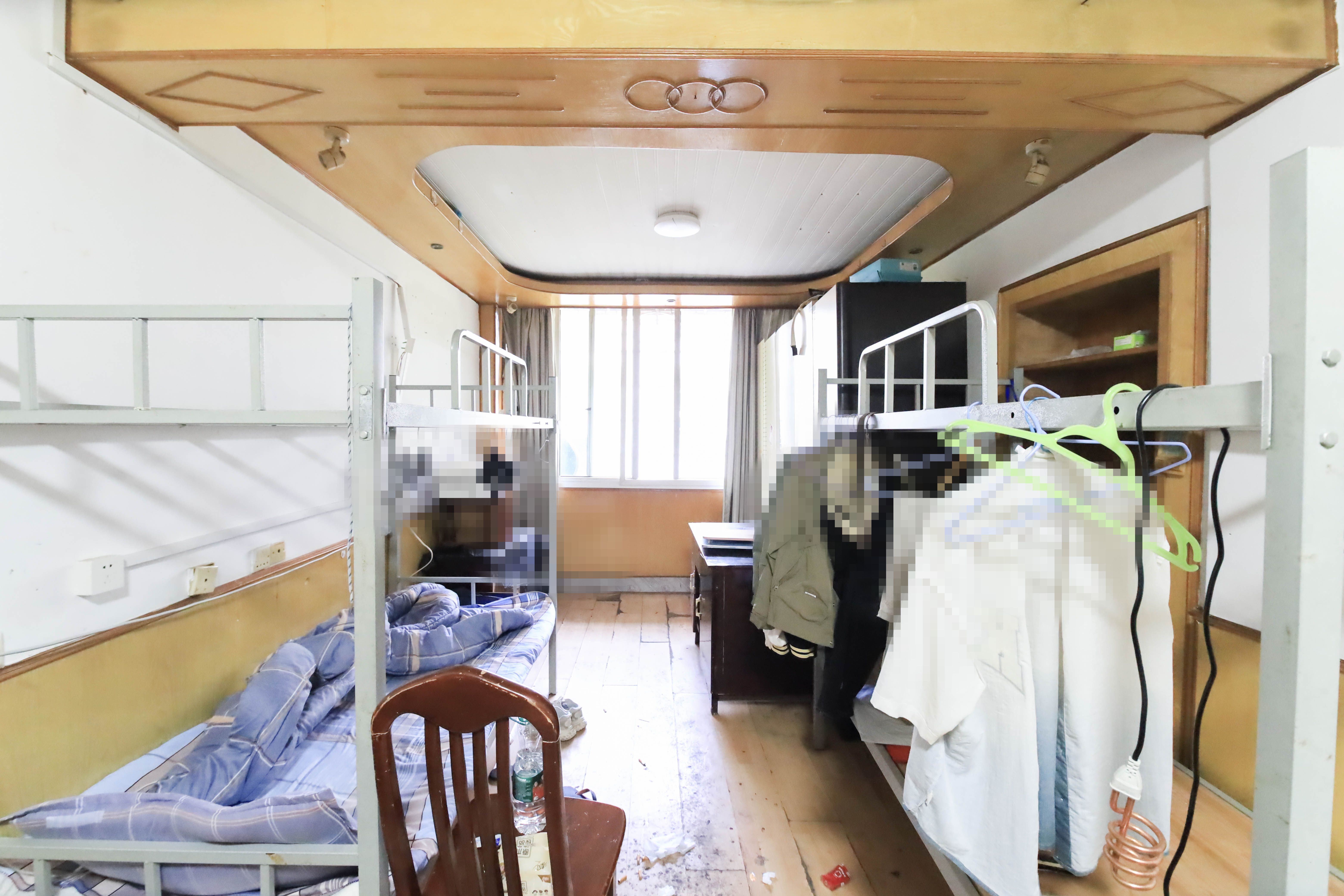 公路局宿舍  3室2厅1卫   58.00万卧室