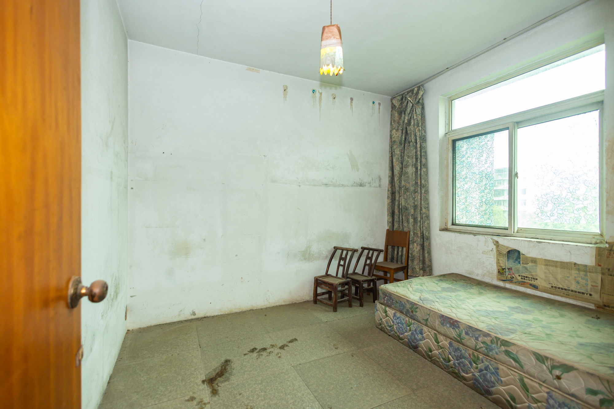 欣安小区 3室2厅2卫 50.0万 欣安小区 3室2厅2卫 50.0万卧室