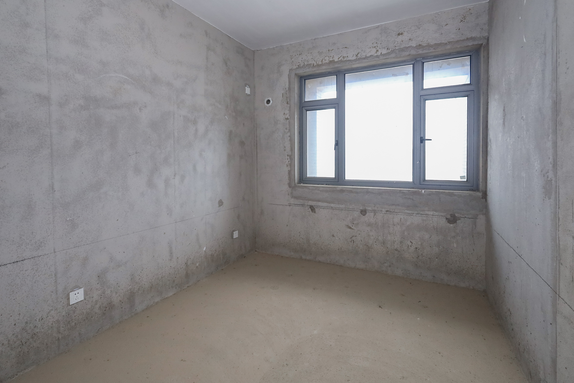 八方小区C区 3室2厅2卫 340.0万 八方小区C区 3室2厅2卫 340.0万卧室