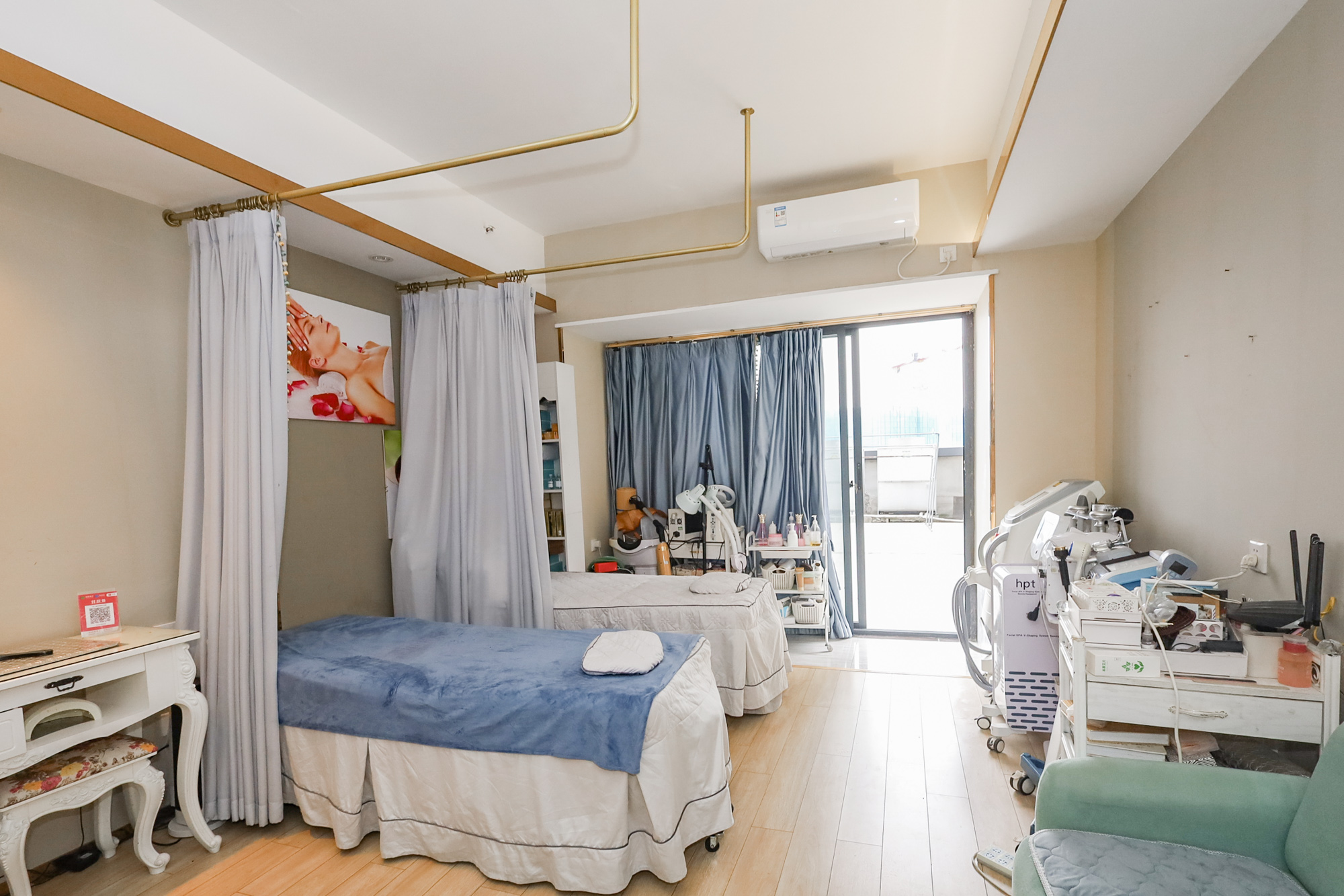远洋外滩壹号  1室1厅1卫   72.00万卧室