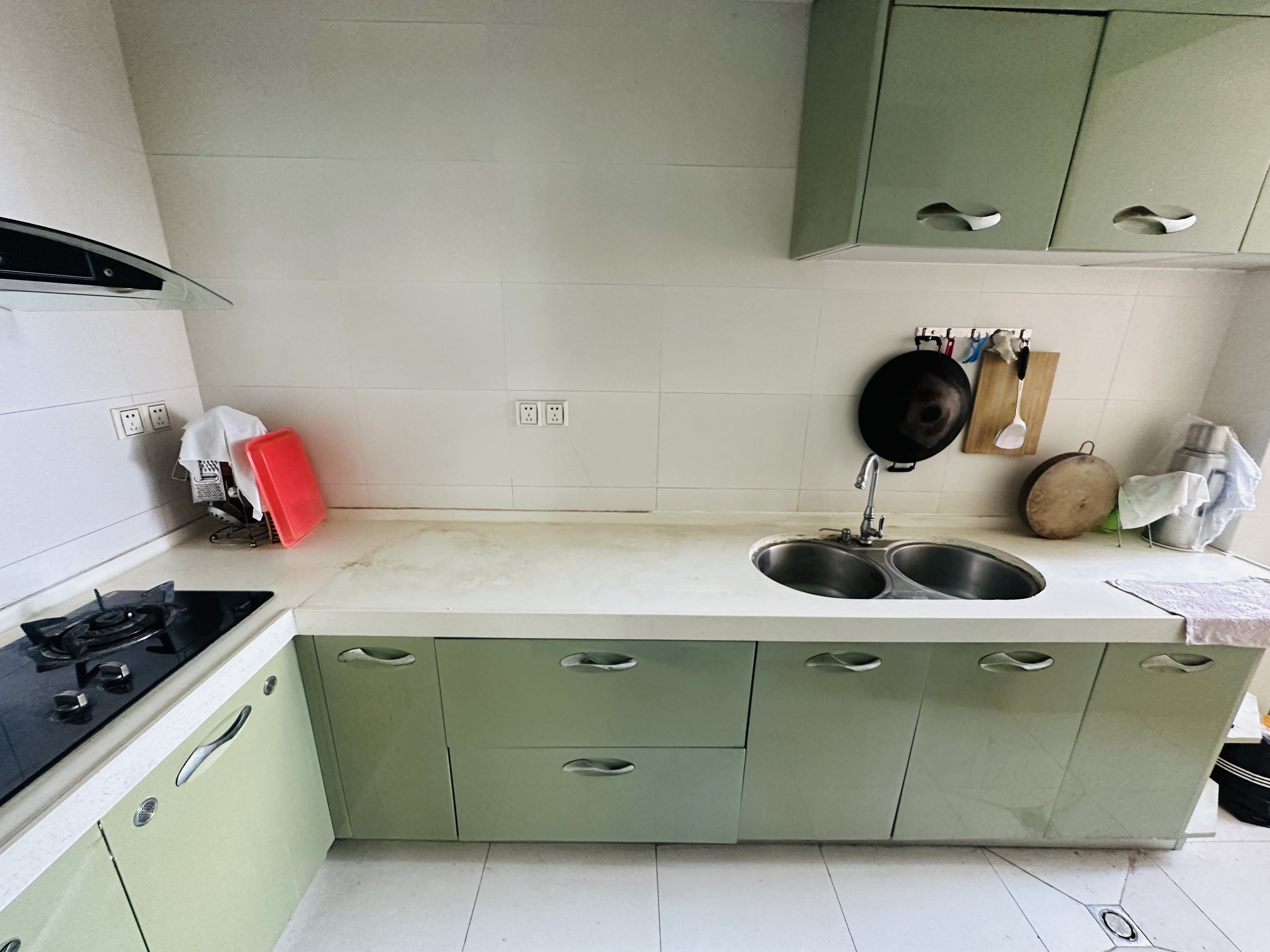 五福雅苑 2室2厅2卫 165.0万 五福雅苑 2室2厅2卫 165.0万厨房