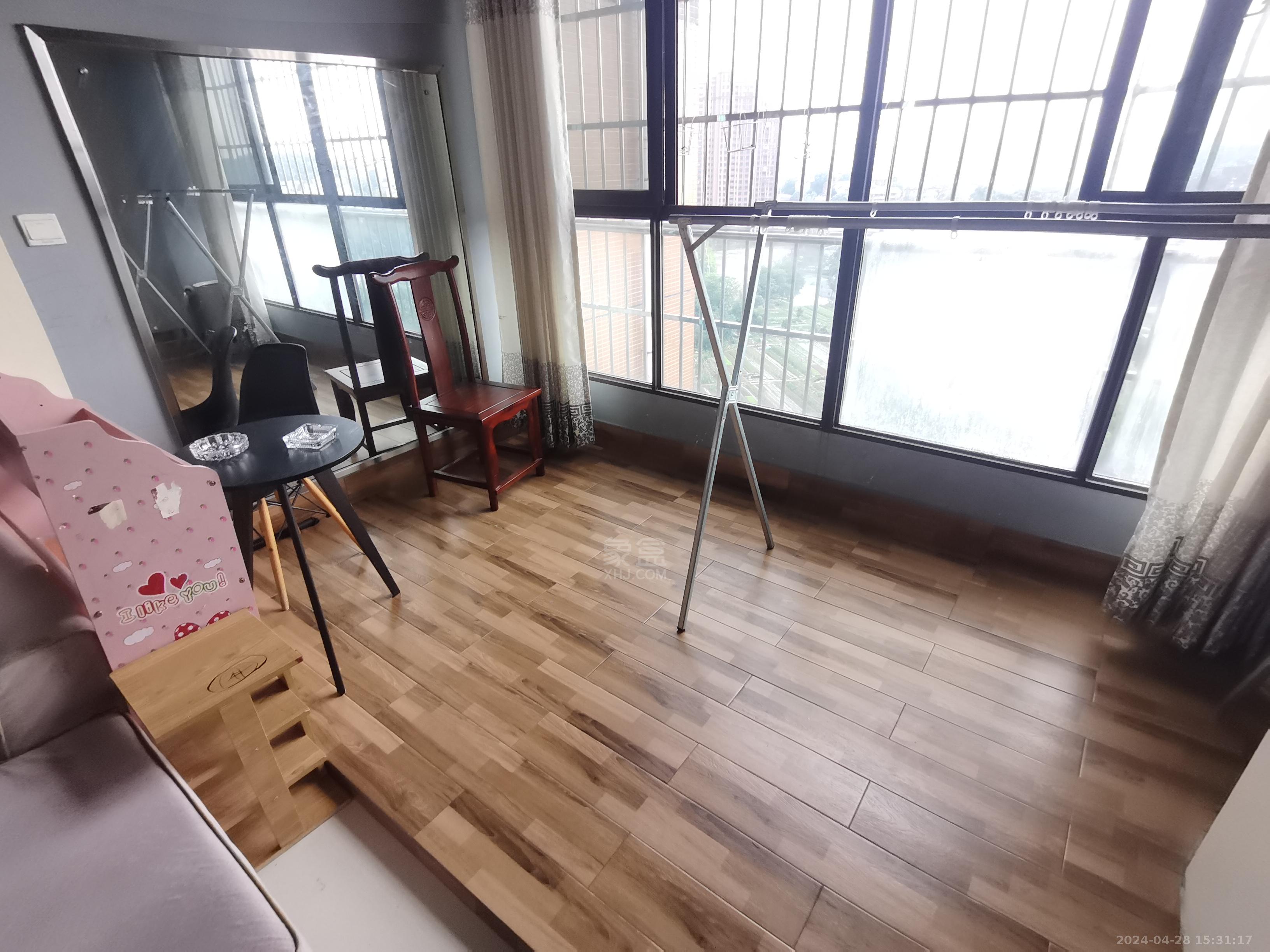 亿都国际城市首府  3室2厅1卫   1500.00元/月室内图
