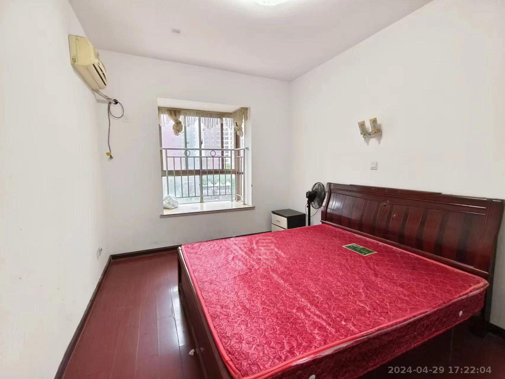 景秀名园 3室2厅2卫 1100.00元/月 景秀名园 3室2厅2卫 1100.00元/月室内图