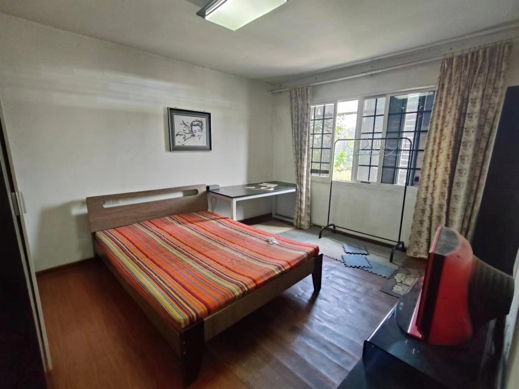 红港路综合楼 1室1厅1卫 10.5万 红港路综合楼 1室1厅1卫 10.5万室内图